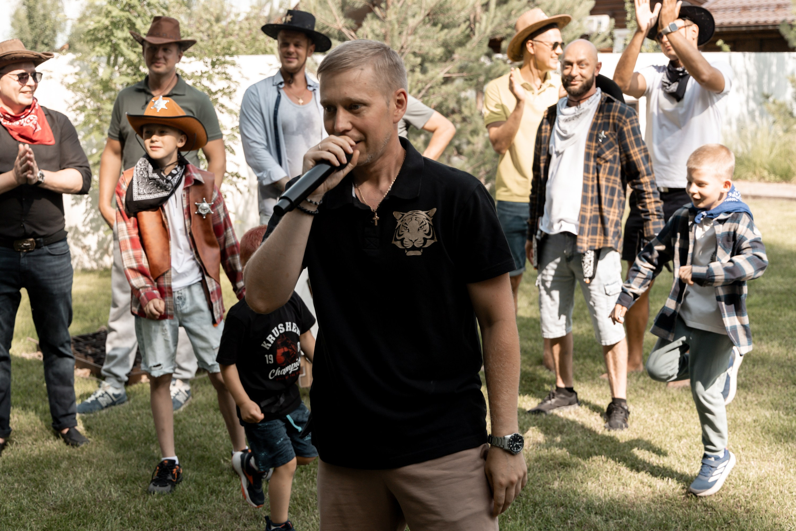 Съёмка дня рождения на диком западе. Фотограф свадебный, репортажный, индивидуальный, фото для маркетплейсов, брендов, автосалонов