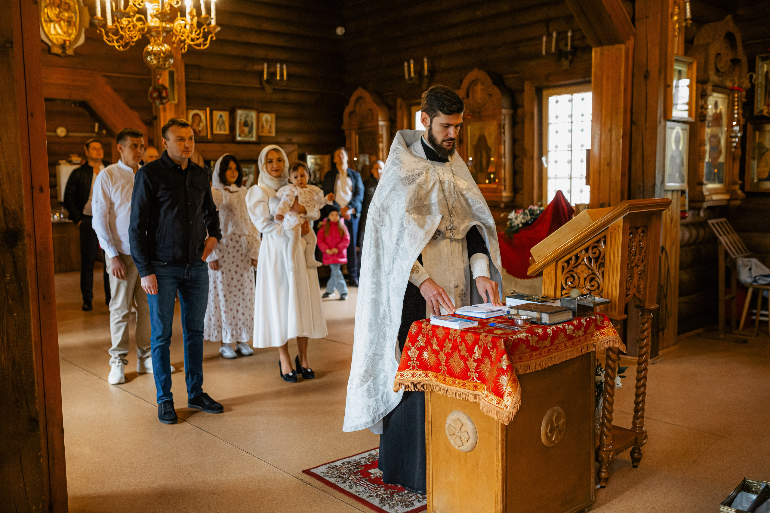 Храм святого праведного Иоанна Кронштадтского. Свадебный и семейный фотограф