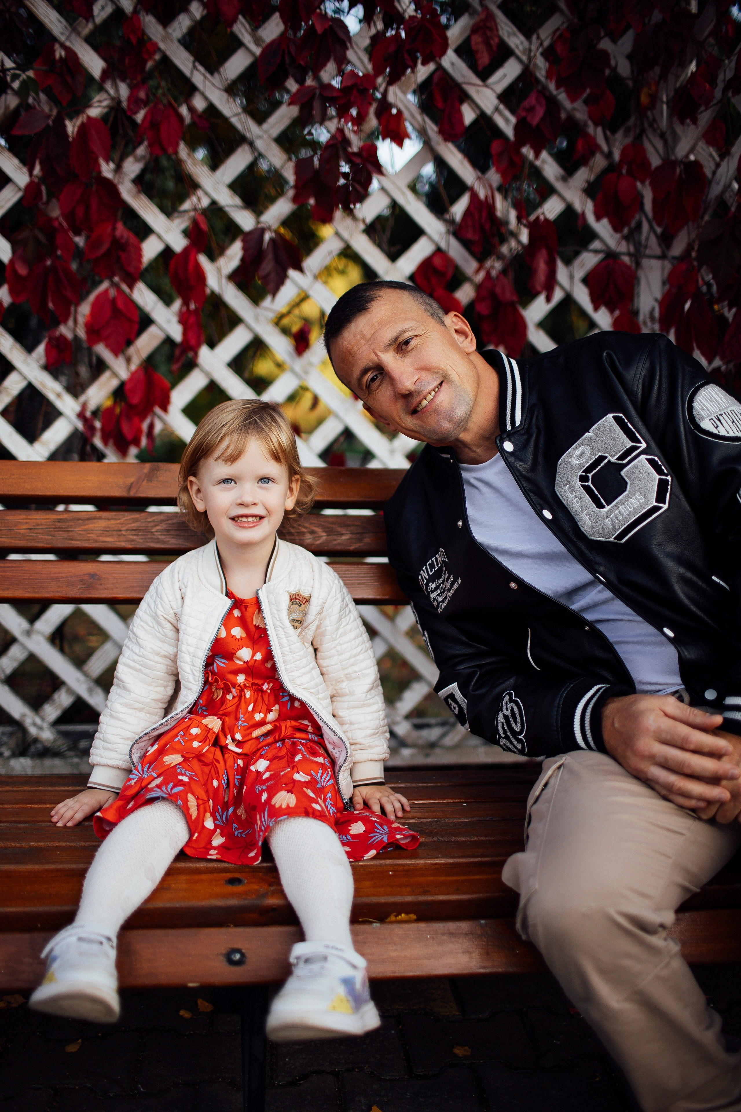 Саша Наташа и Анжелика. Семейная съемка — это красивый способ признаться своей семье в любви