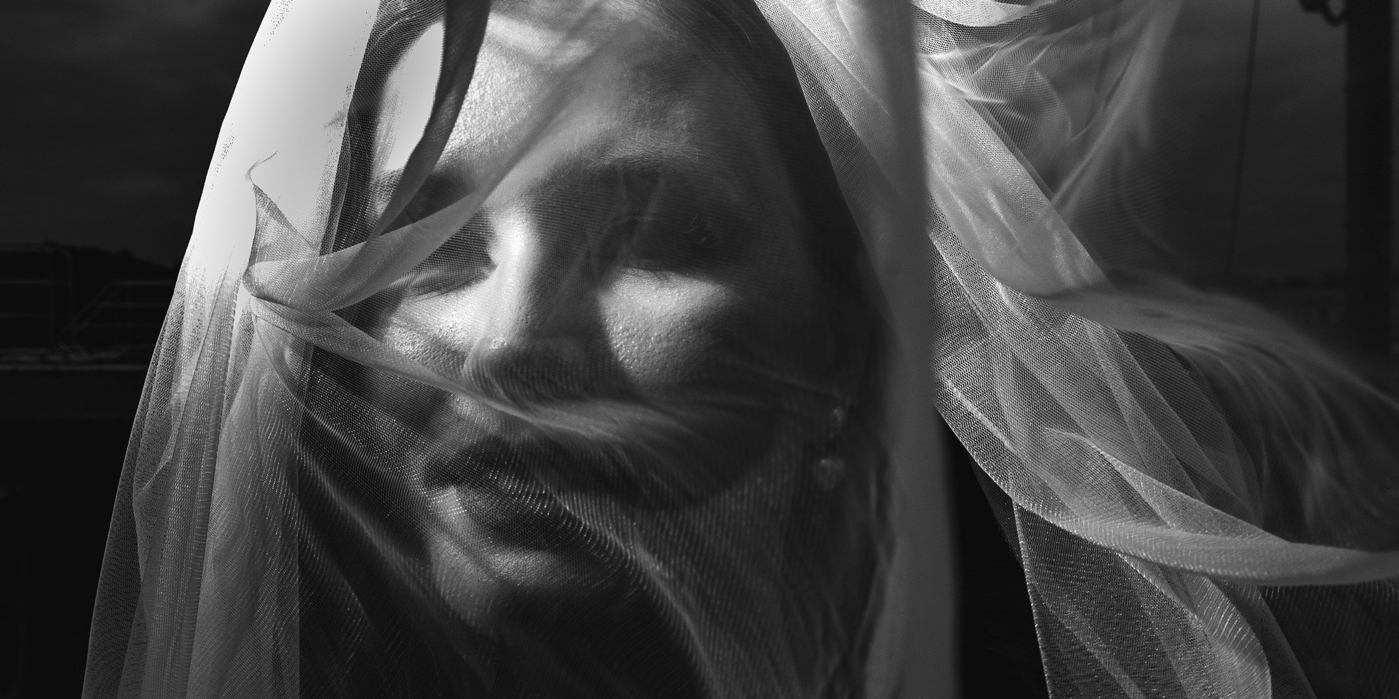 Чингис и Александра регистрация и небольшая прогулка. Свадебный и семейный фотограф в г. Волхов Алексей Кочерыжкин