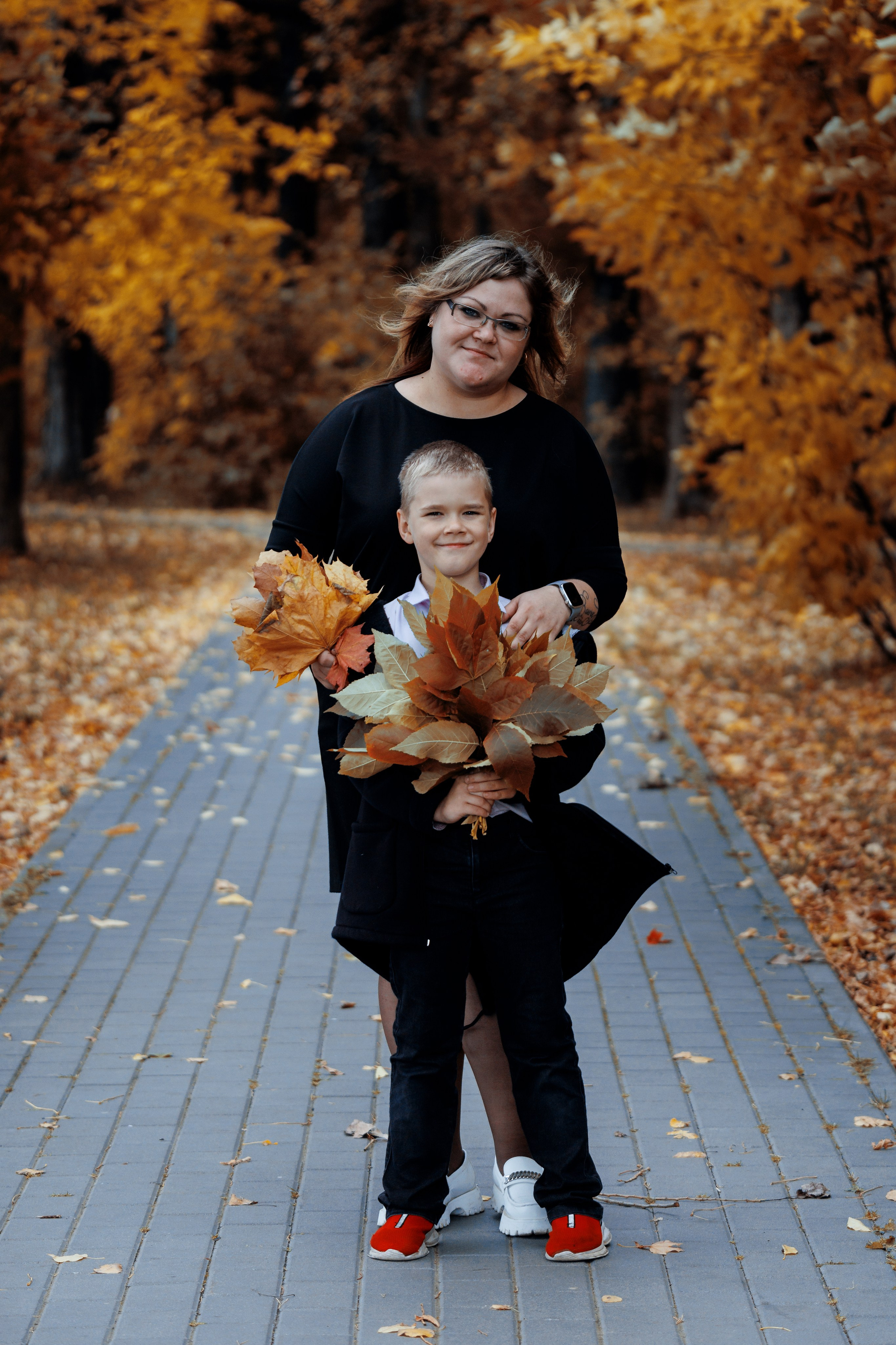 Наталья и её дети. Свадебный и семейный фотограф в г. Волхов Алексей Кочерыжкин