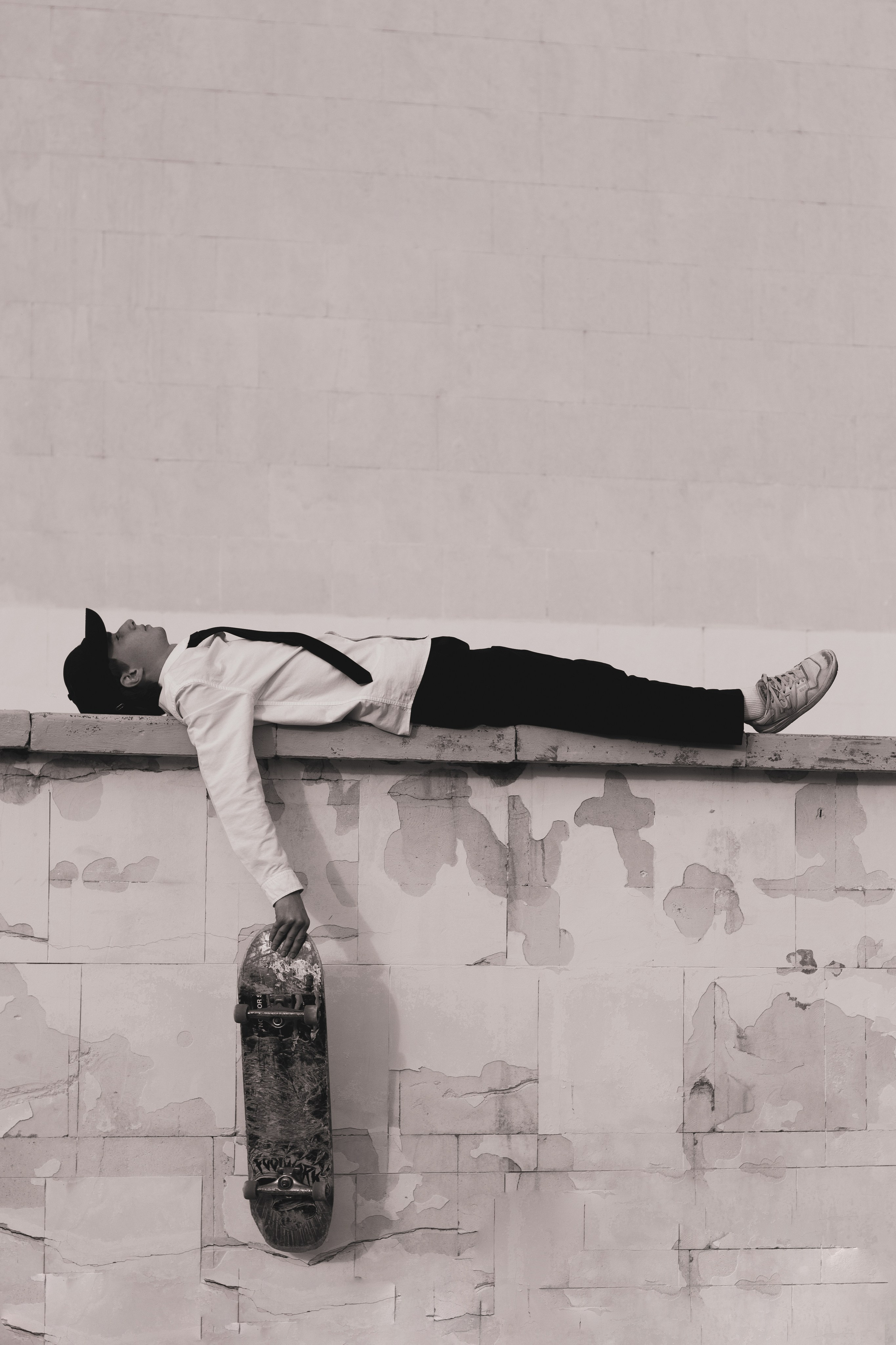 Уличная съемка — Александр. Портретный фотограф в Орле. Готовые фото за 3 дня! Помощь в позировании. Советы по организации