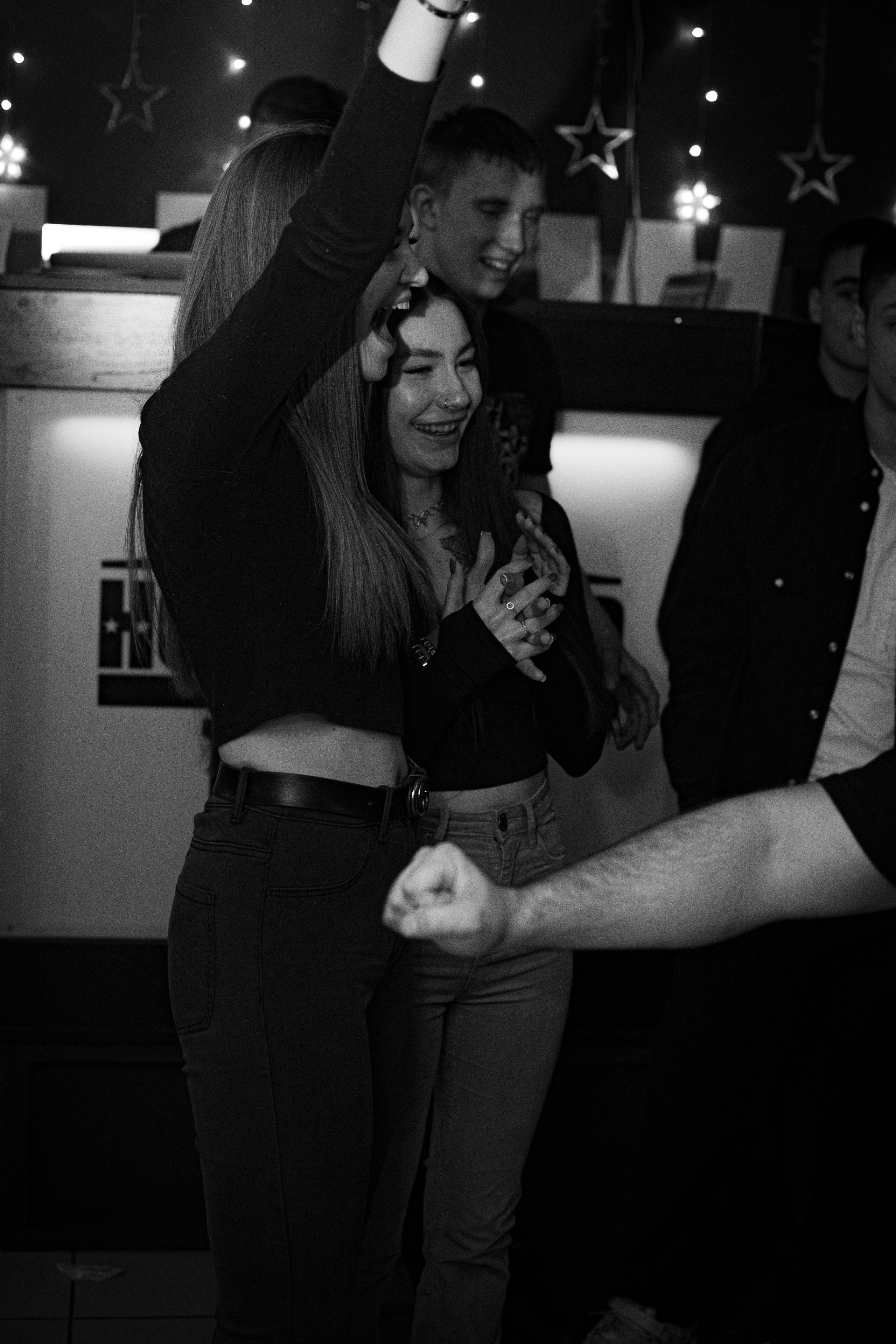 HOLLYWOOD / 6 YEARS. Photokarish