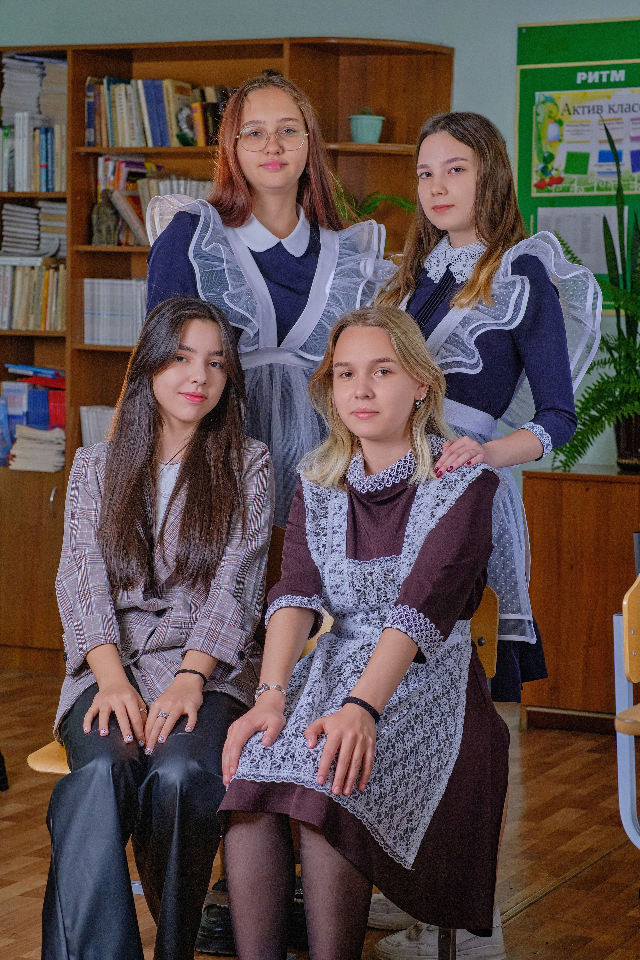 Старшая школа — Групповые фото