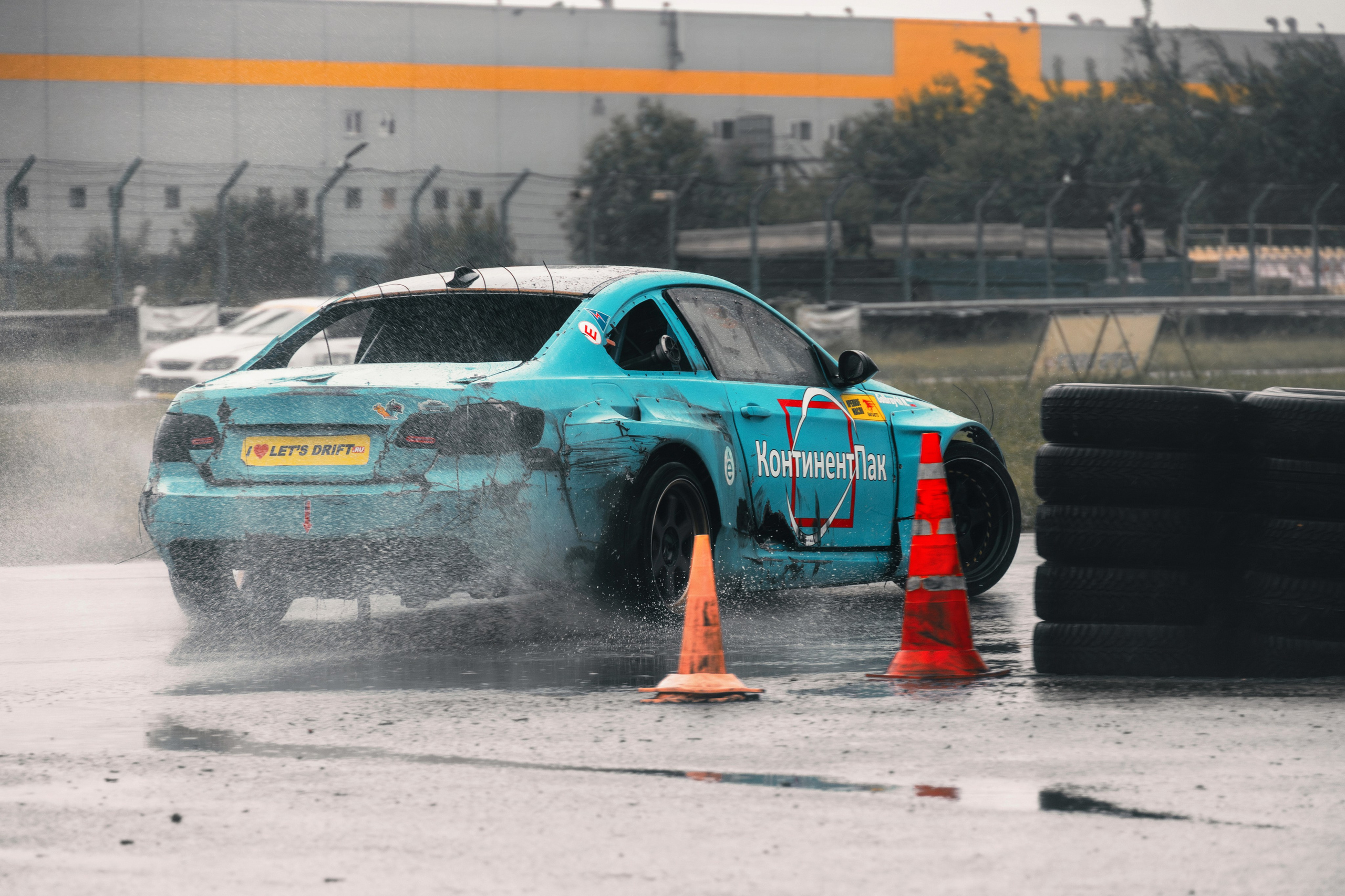 Фоторепортаж с «Больших Гонок» — дрифт, драг, звук