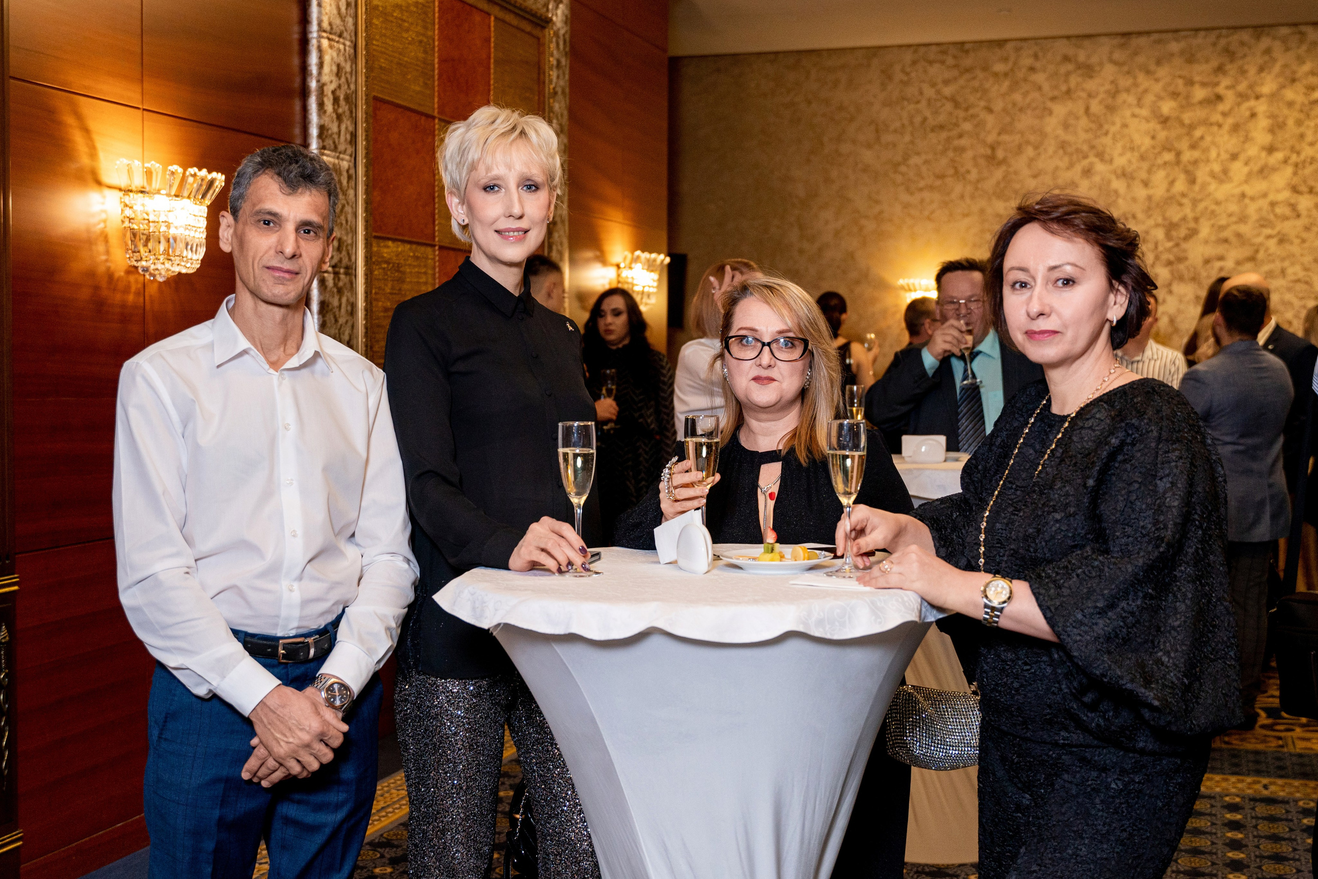 НОВОГОДНИЙ КОРПОРАТИВ 2025. Фотограф на любое мероприятие