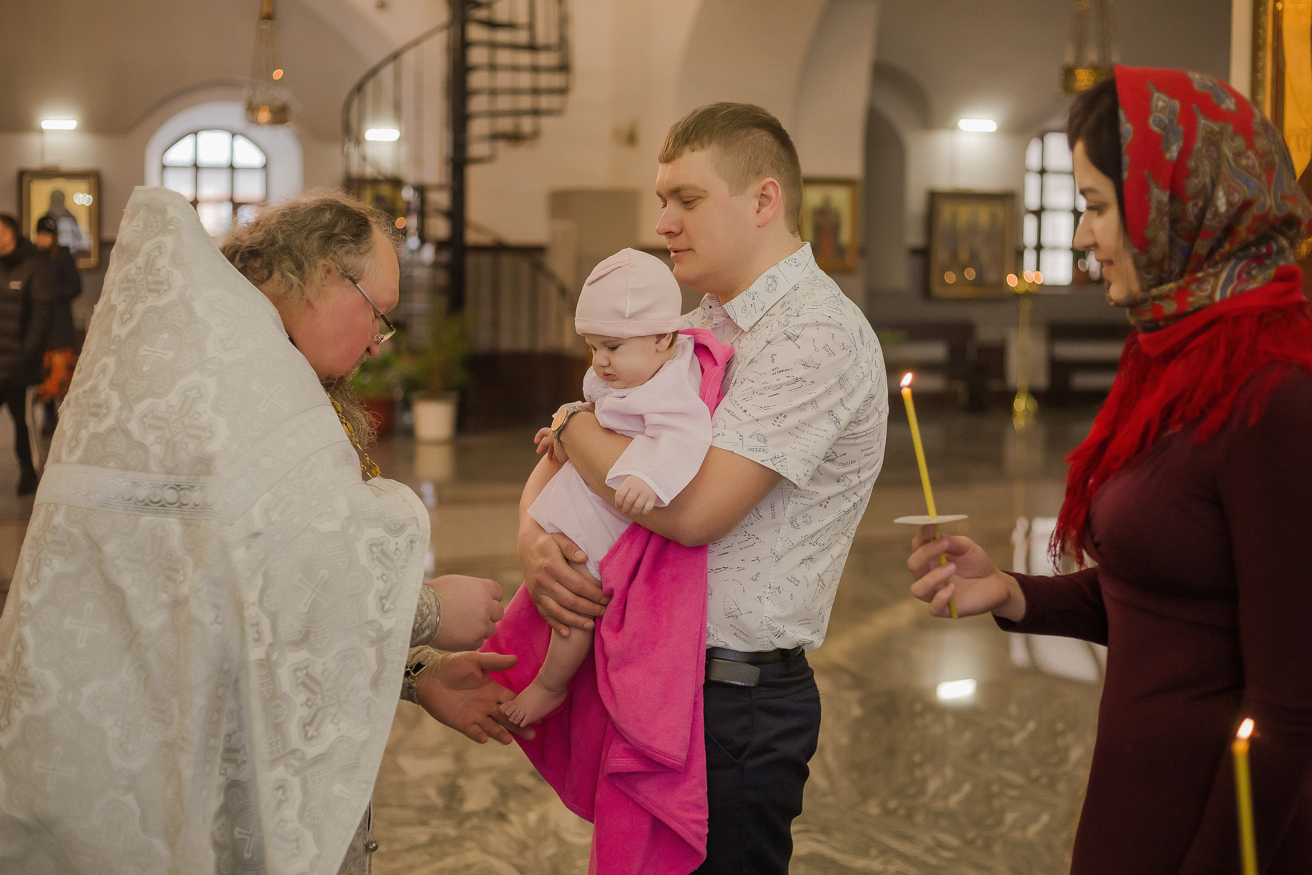 Крещение Вероники. Храм Веры, Надежды, Любови. Семейный фотограф в Сургуте