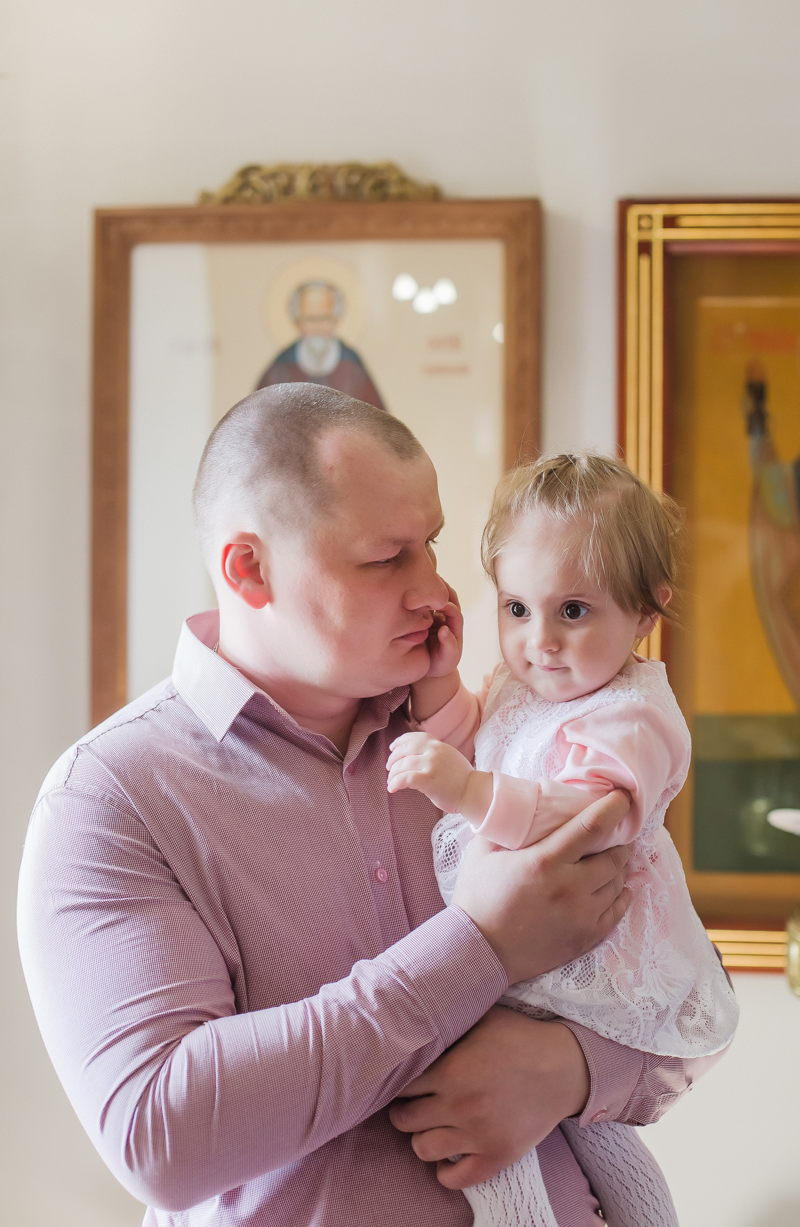 Крещение Ариши. Храм Александра Невского. Семейный фотограф в Сургуте