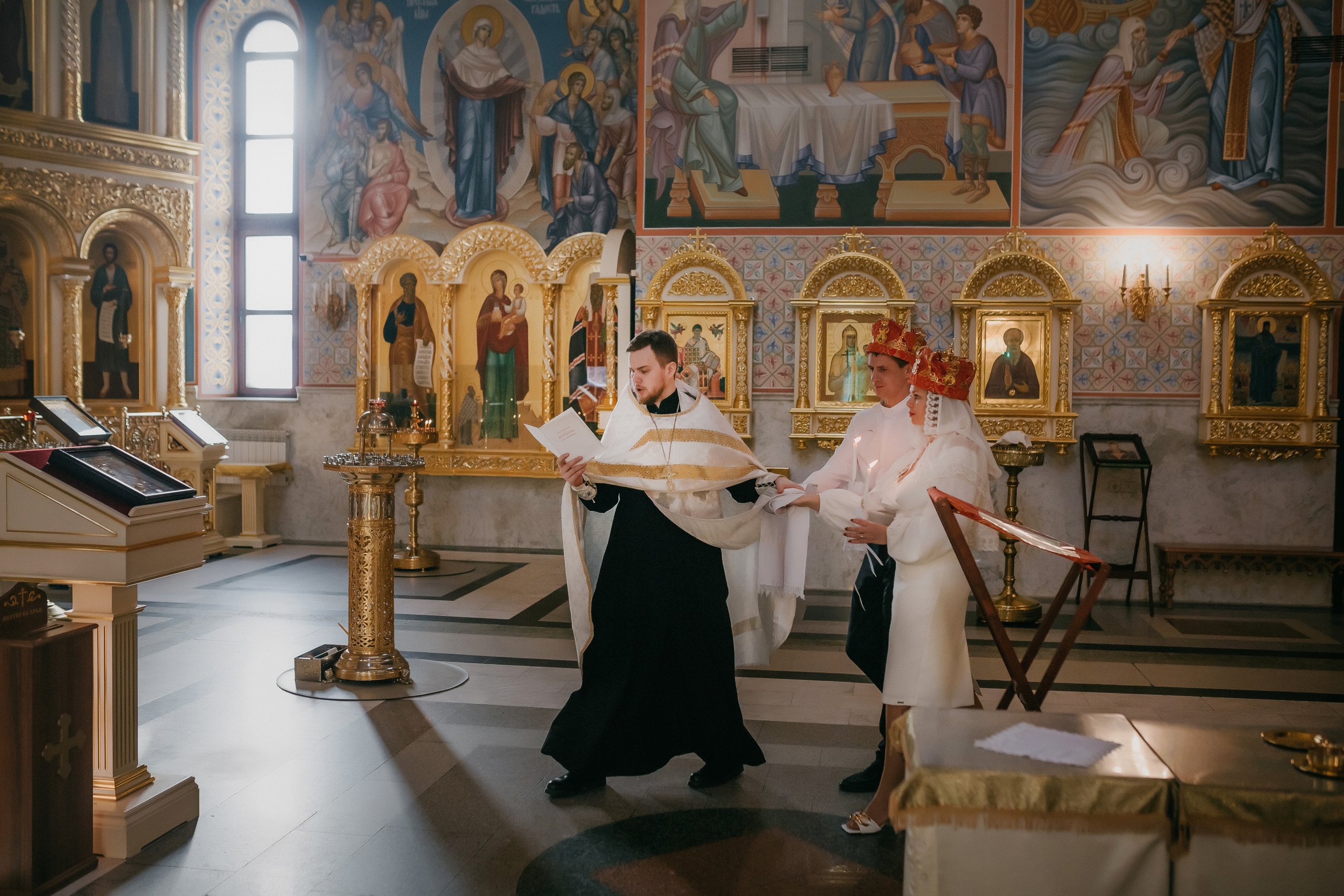 Венчание Александра & Ольги. Храм Никольский. Семейный фотограф в Сургуте