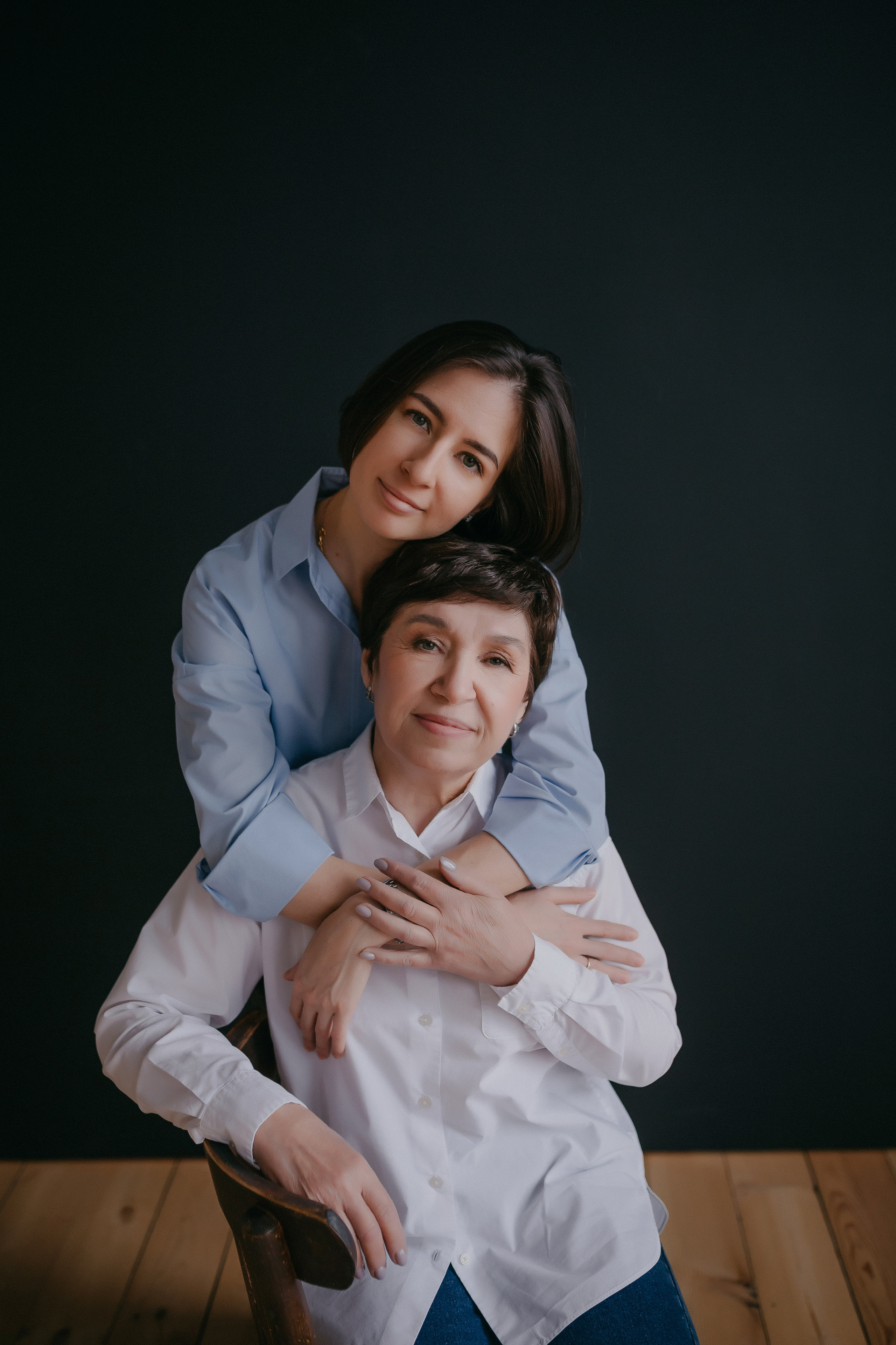 Анастасия с самыми близкими. Семейный фотограф в Сургуте