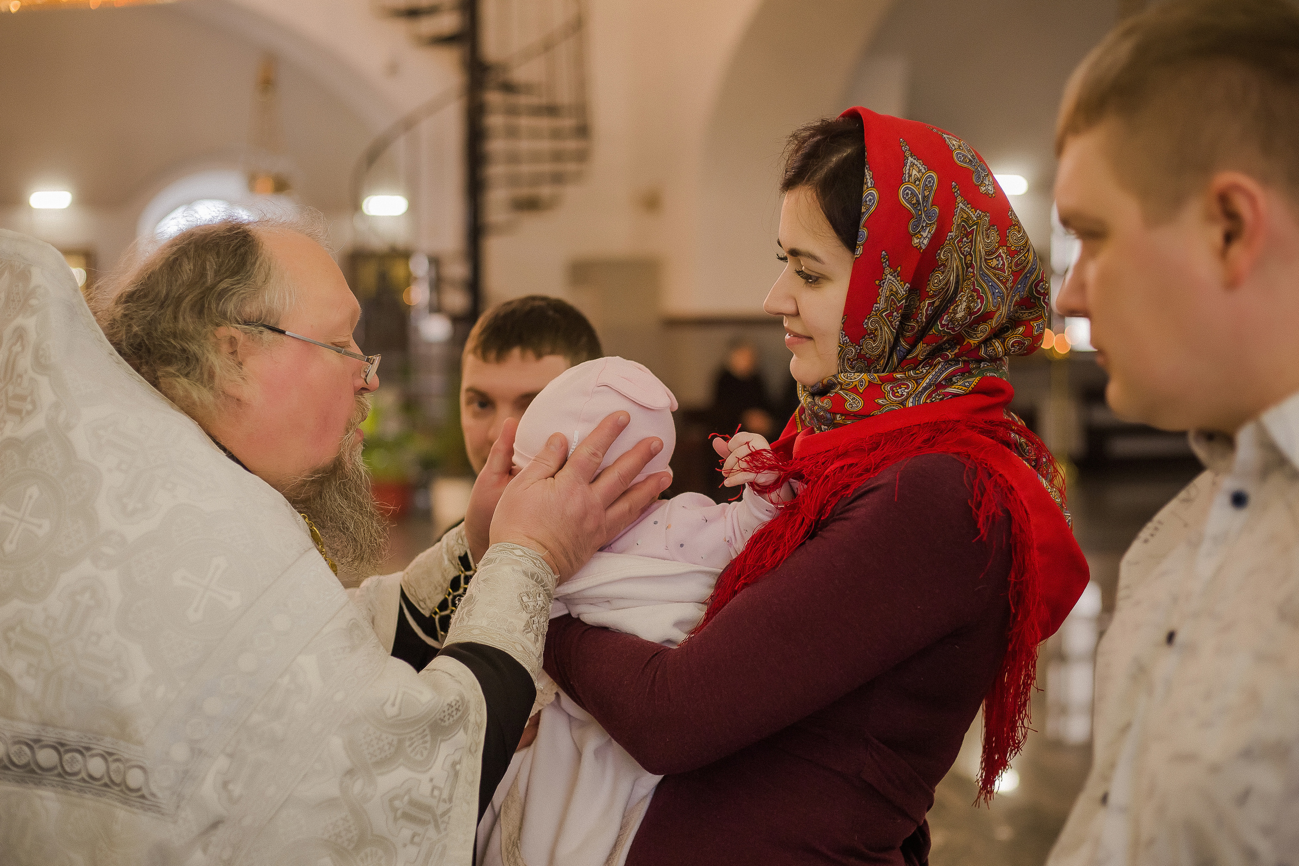 Крещение Вероники. Храм Веры, Надежды, Любови. Семейный фотограф в Сургуте