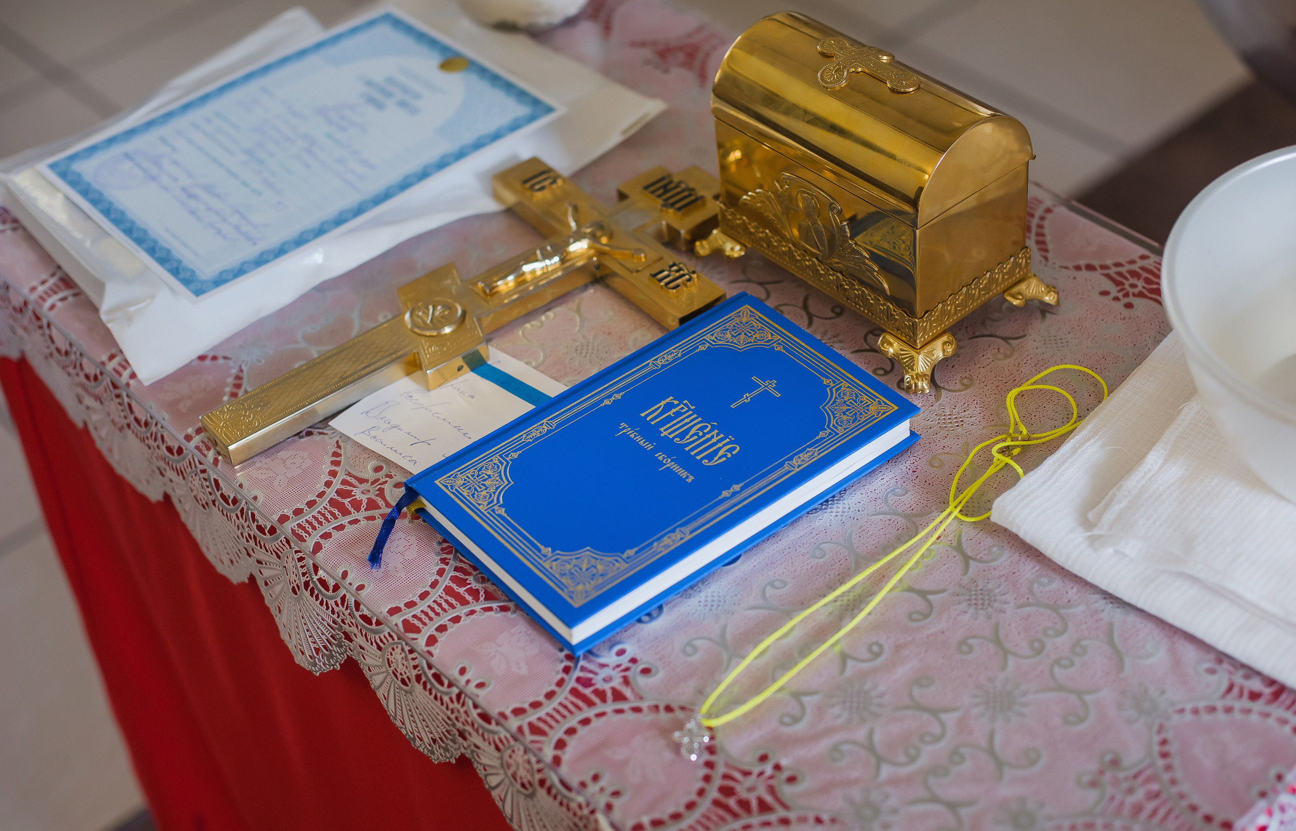 Крещение Ариши. Храм Александра Невского. Семейный фотограф в Сургуте