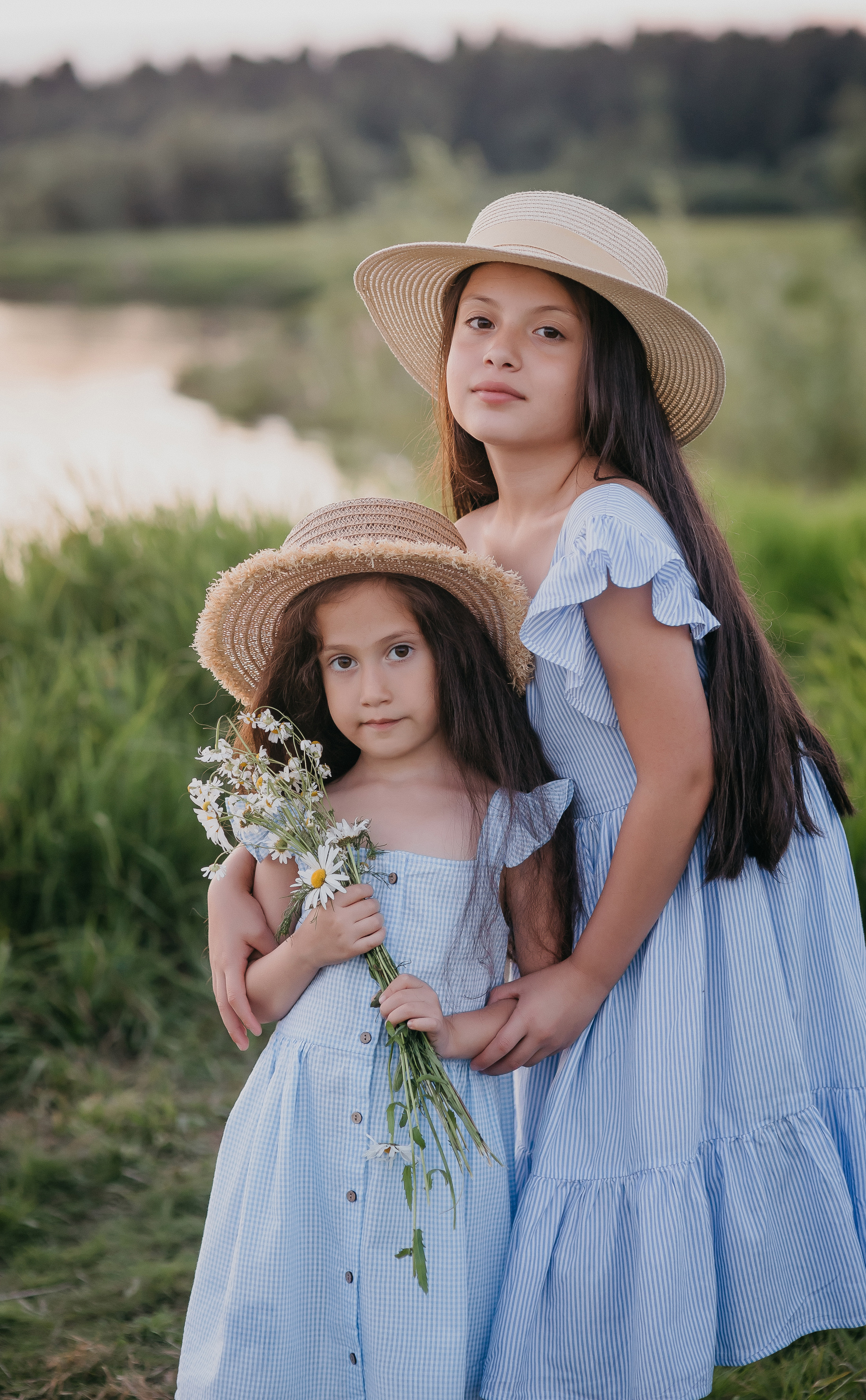 Ани & Аревик. Семейный фотограф в Сургуте