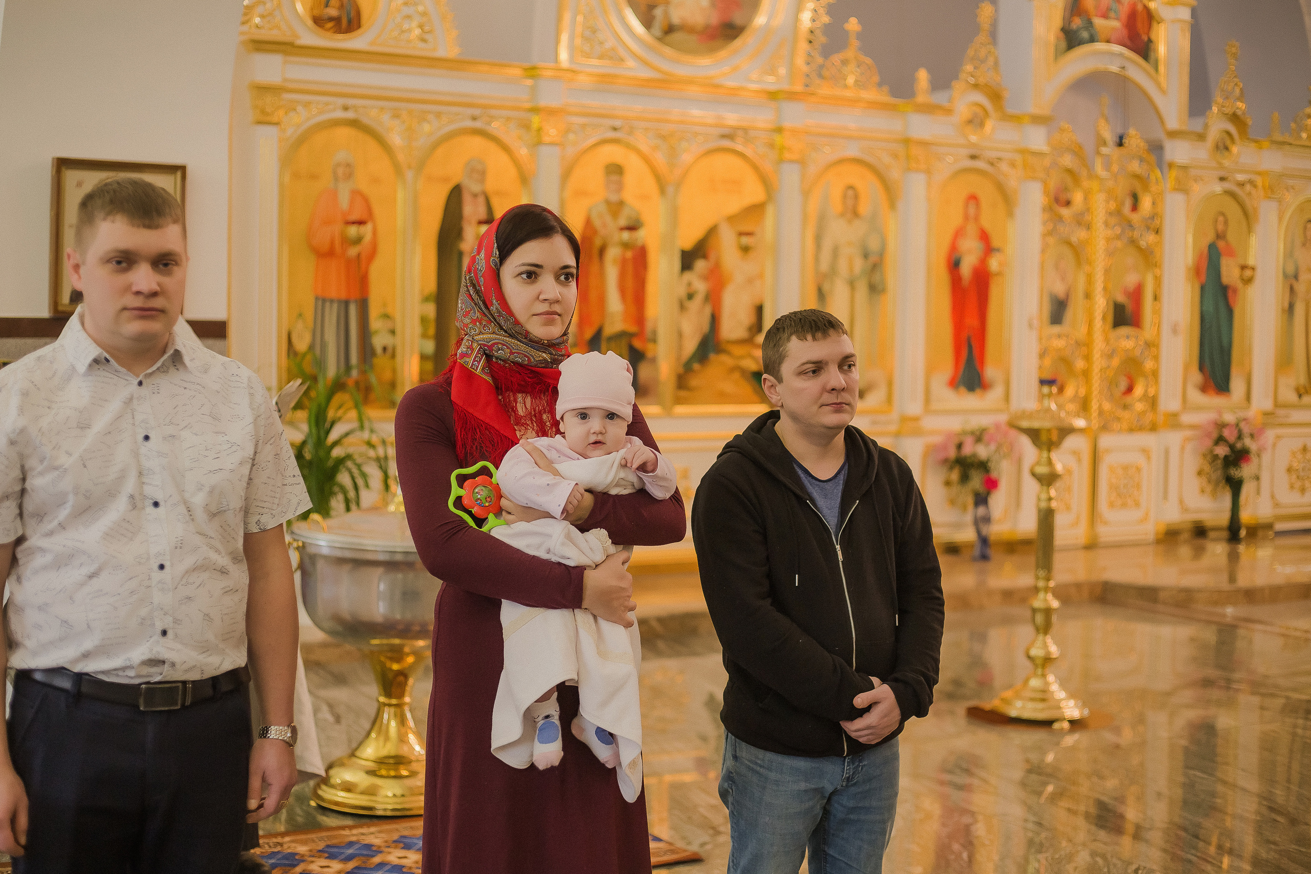 Крещение Вероники. Храм Веры, Надежды, Любови. Семейный фотограф в Сургуте