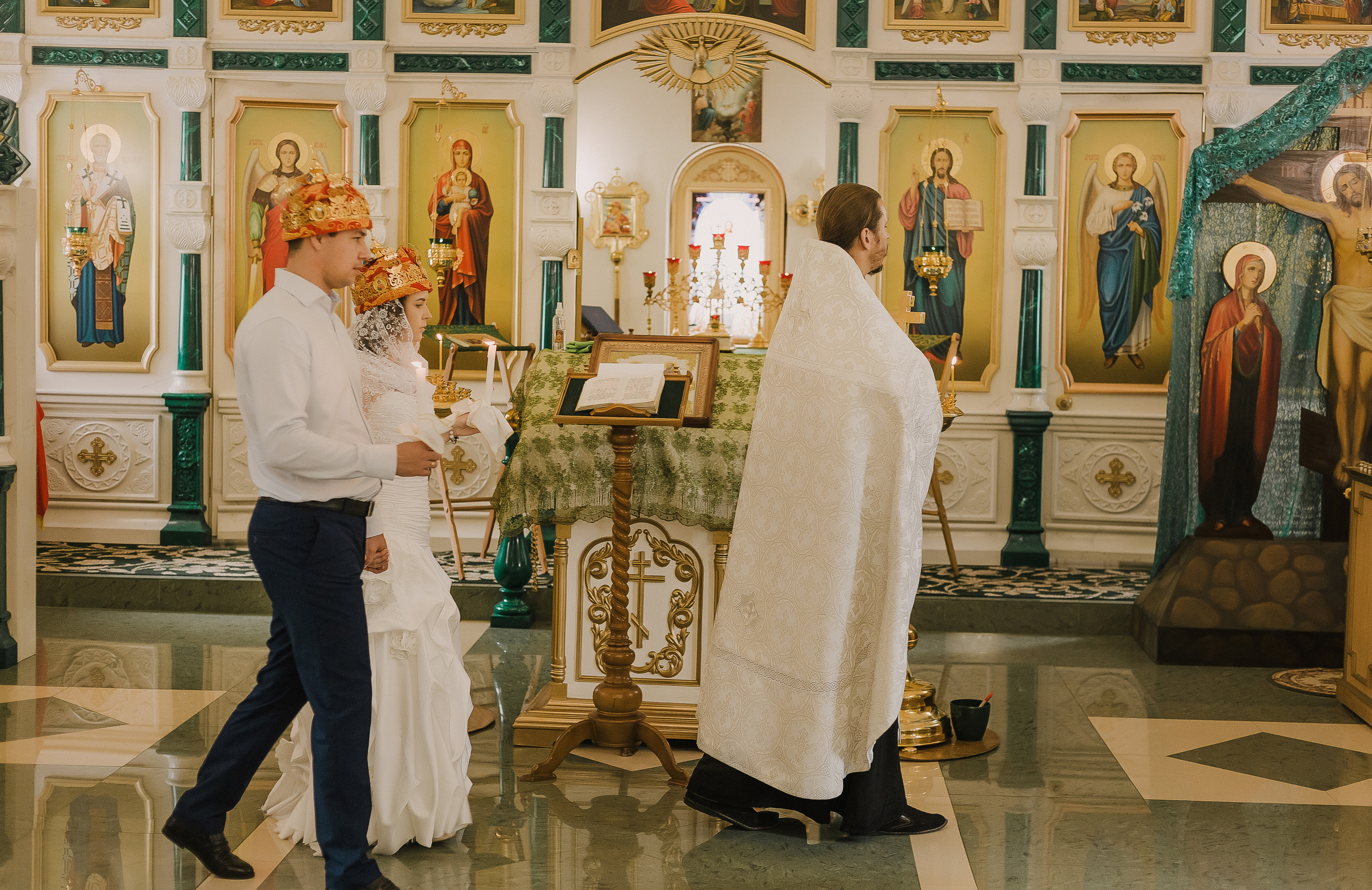 Венчание Екатерины & Владимира. Храм Симеона Верхотурского п.Барсово. Семейный фотограф в Сургуте