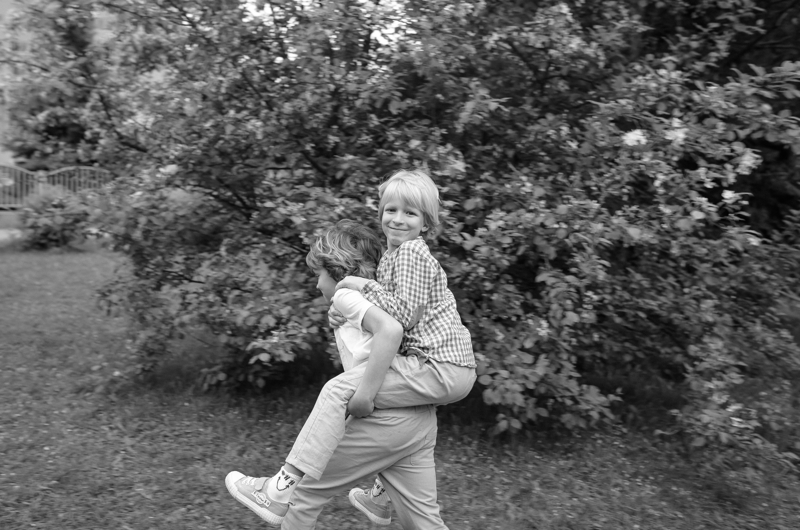 Женя & Лёша +4🖤. Семейный фотограф в Сургуте