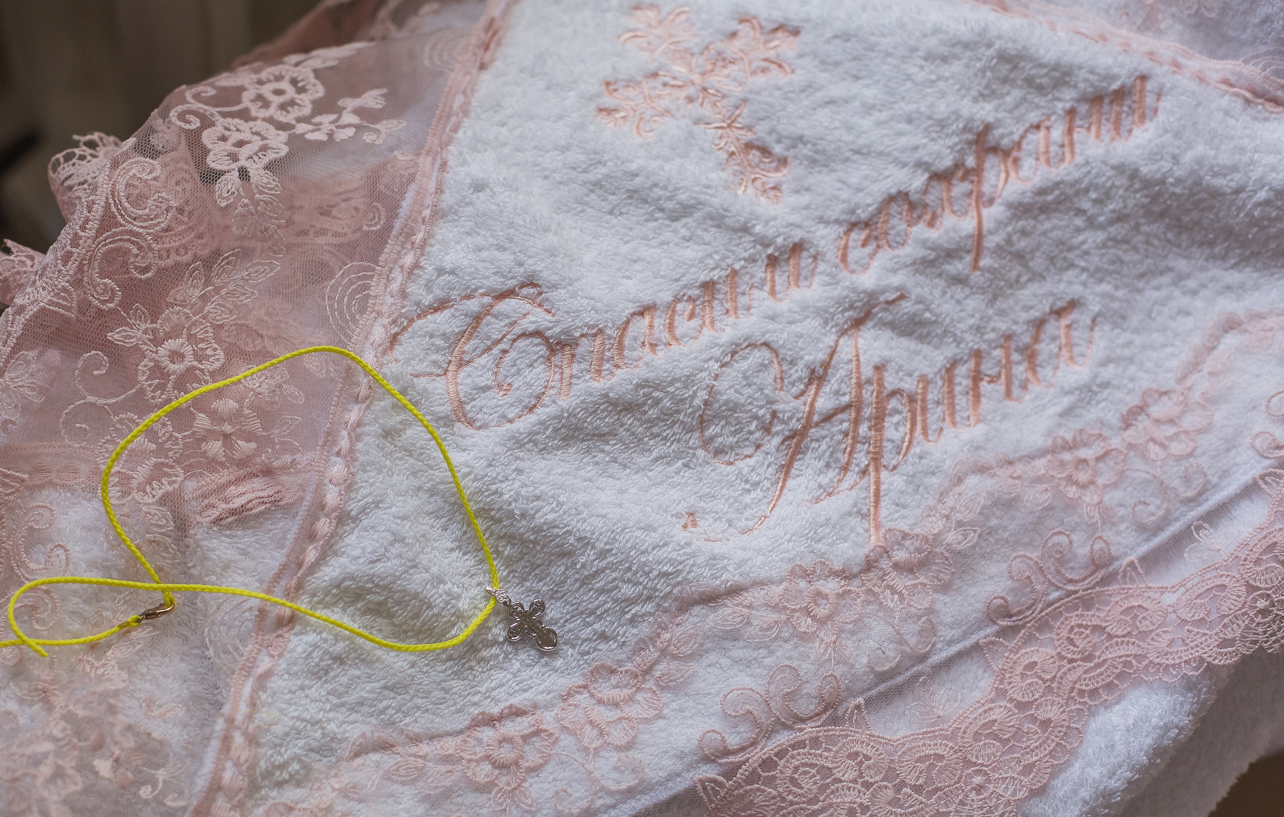 Крещение Ариши. Храм Александра Невского. Семейный фотограф в Сургуте