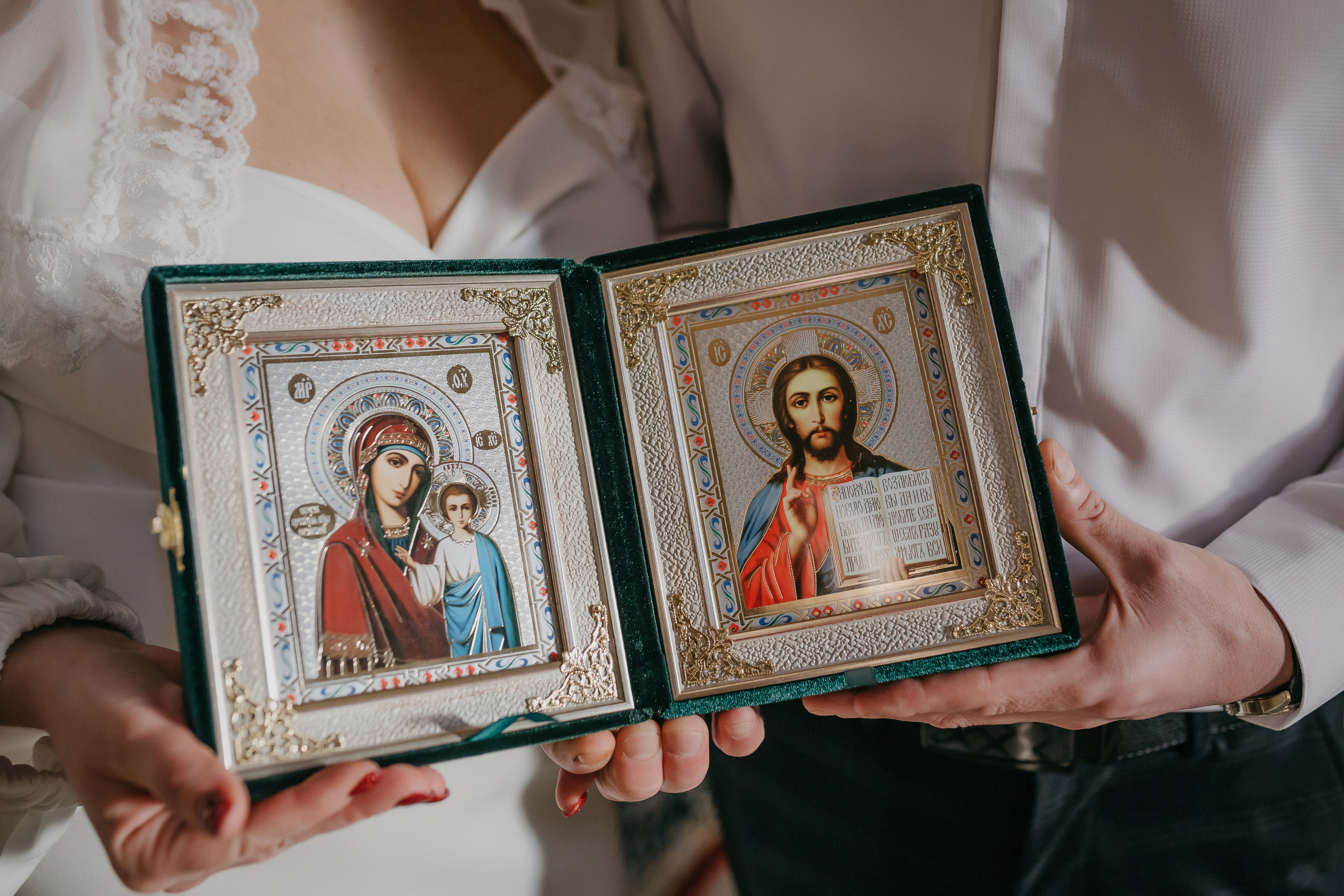 Венчание Александра & Ольги. Храм Никольский. Семейный фотограф в Сургуте