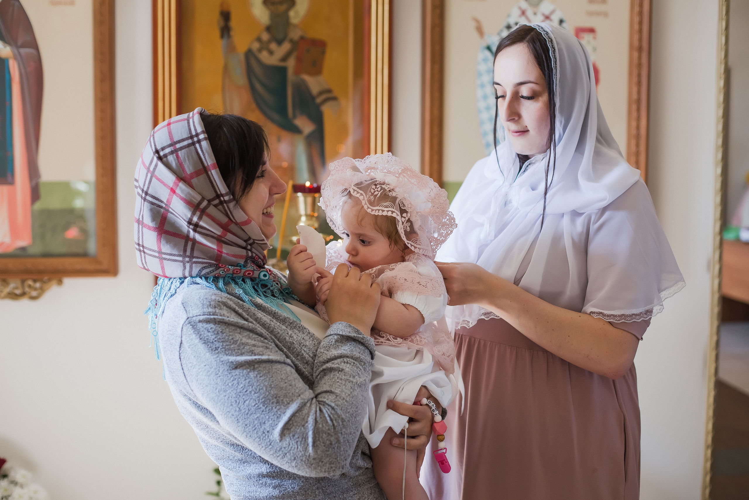 Крещение Ариши. Храм Александра Невского. Семейный фотограф в Сургуте