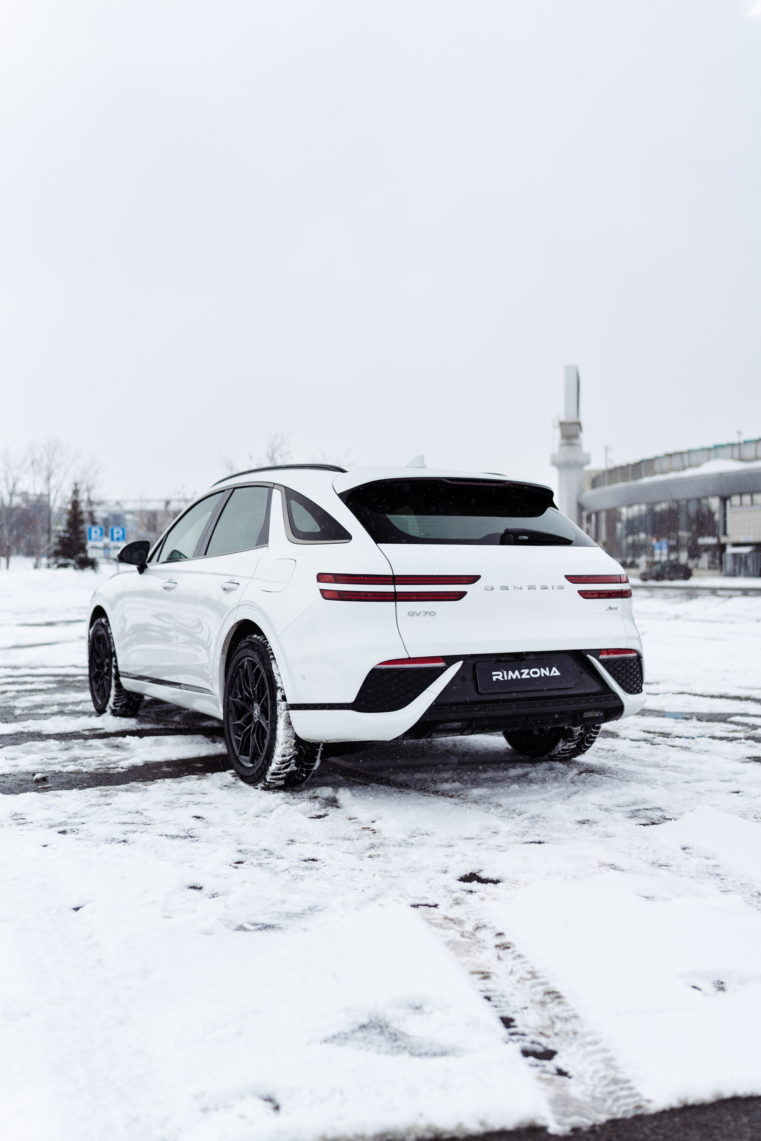 Genesis GV70 для rimzona. Фотограф в СПБ Алмаз Камаев
