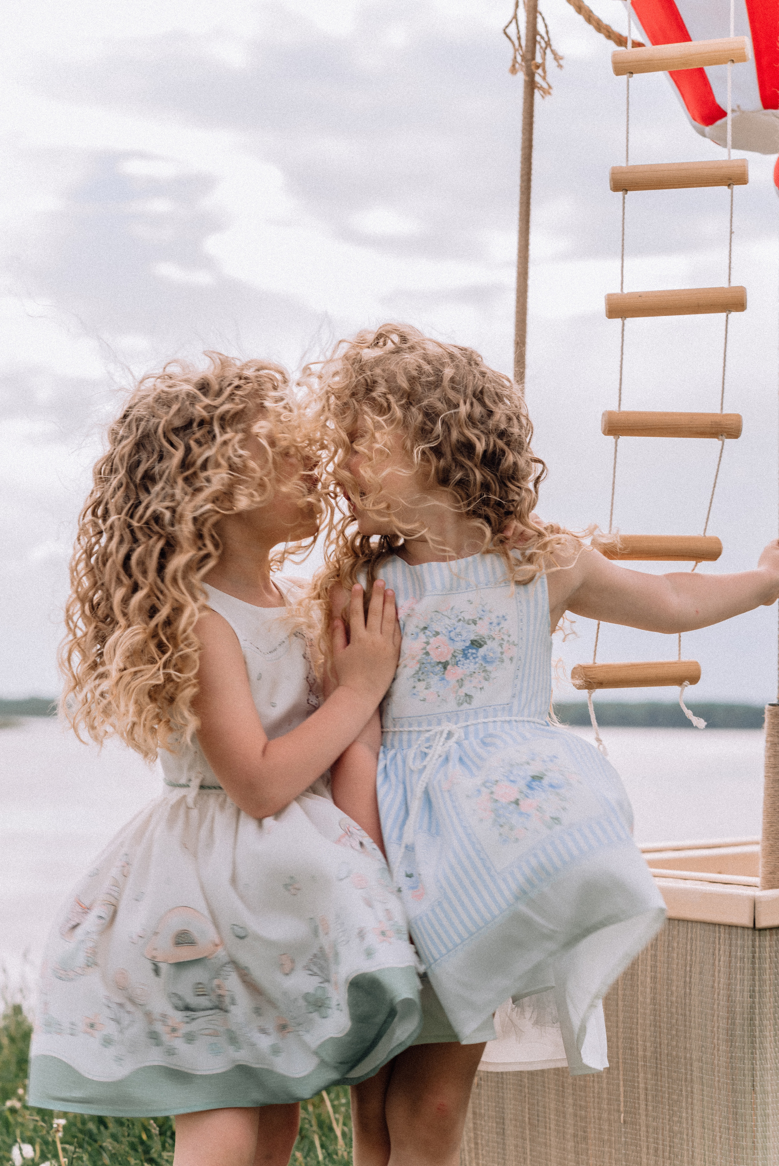 Полёт на воздушном шаре. Приключения Майи и Евы. Детский и семейный фотограф Катерина Мишина