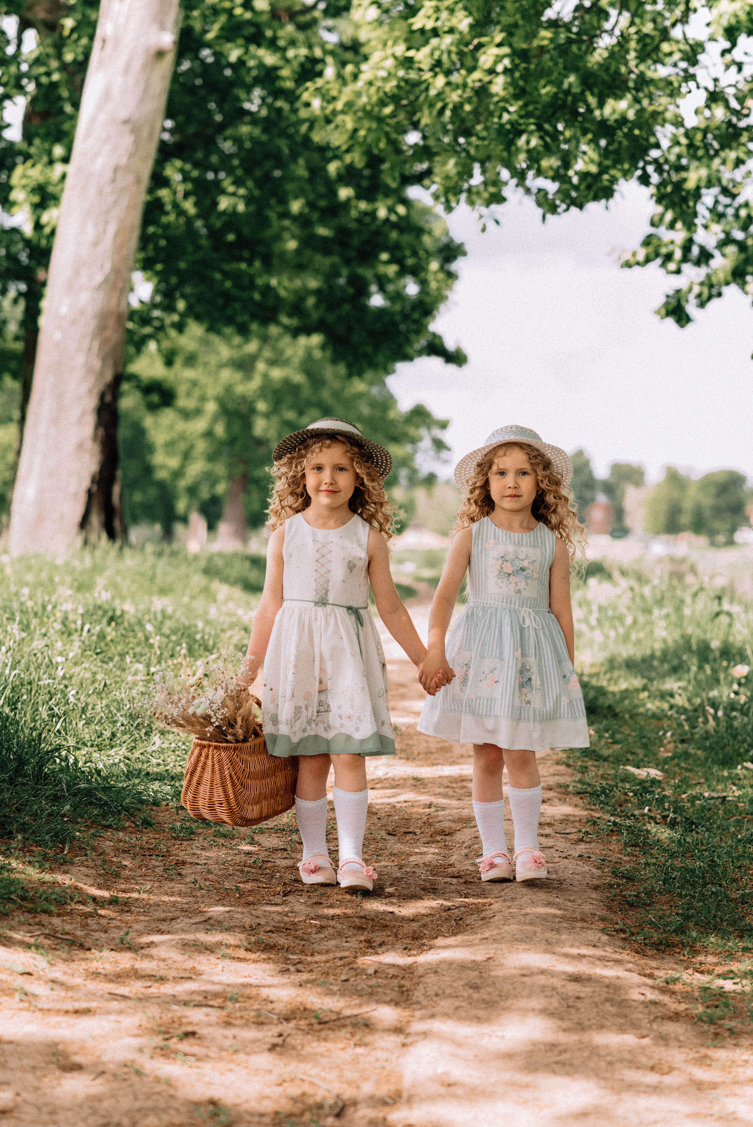 Полёт на воздушном шаре. Приключения Майи и Евы. Детский и семейный фотограф Катерина Мишина