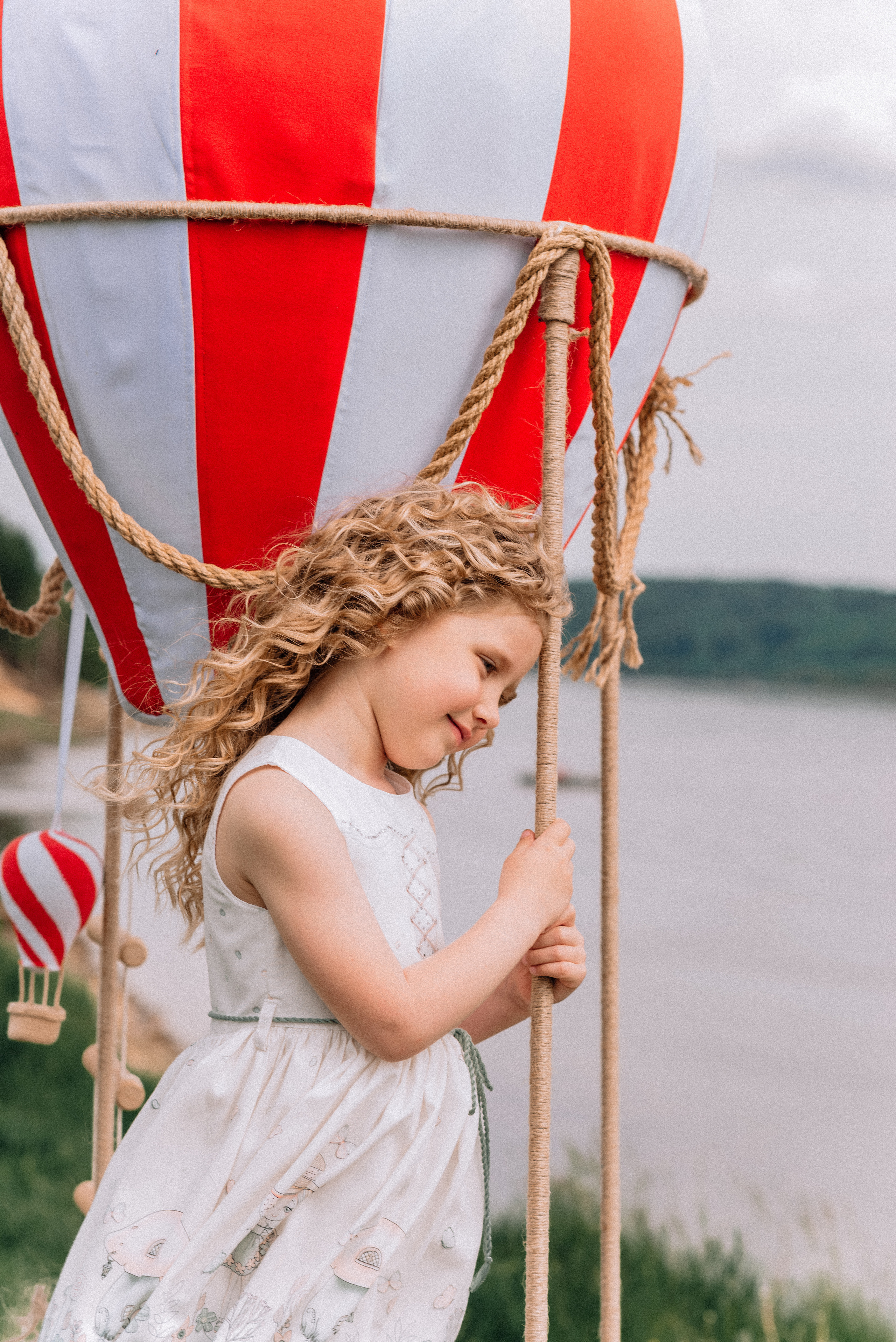 Полёт на воздушном шаре. Приключения Майи и Евы. Детский и семейный фотограф Катерина Мишина