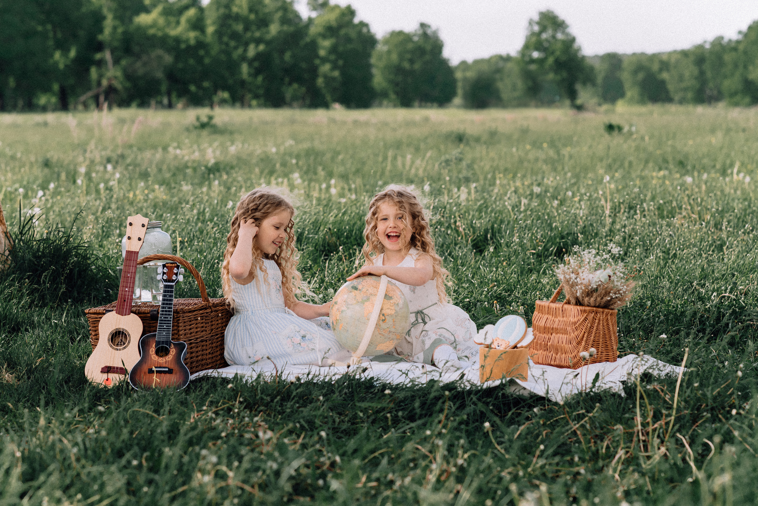 Полёт на воздушном шаре. Приключения Майи и Евы. Детский и семейный фотограф Катерина Мишина