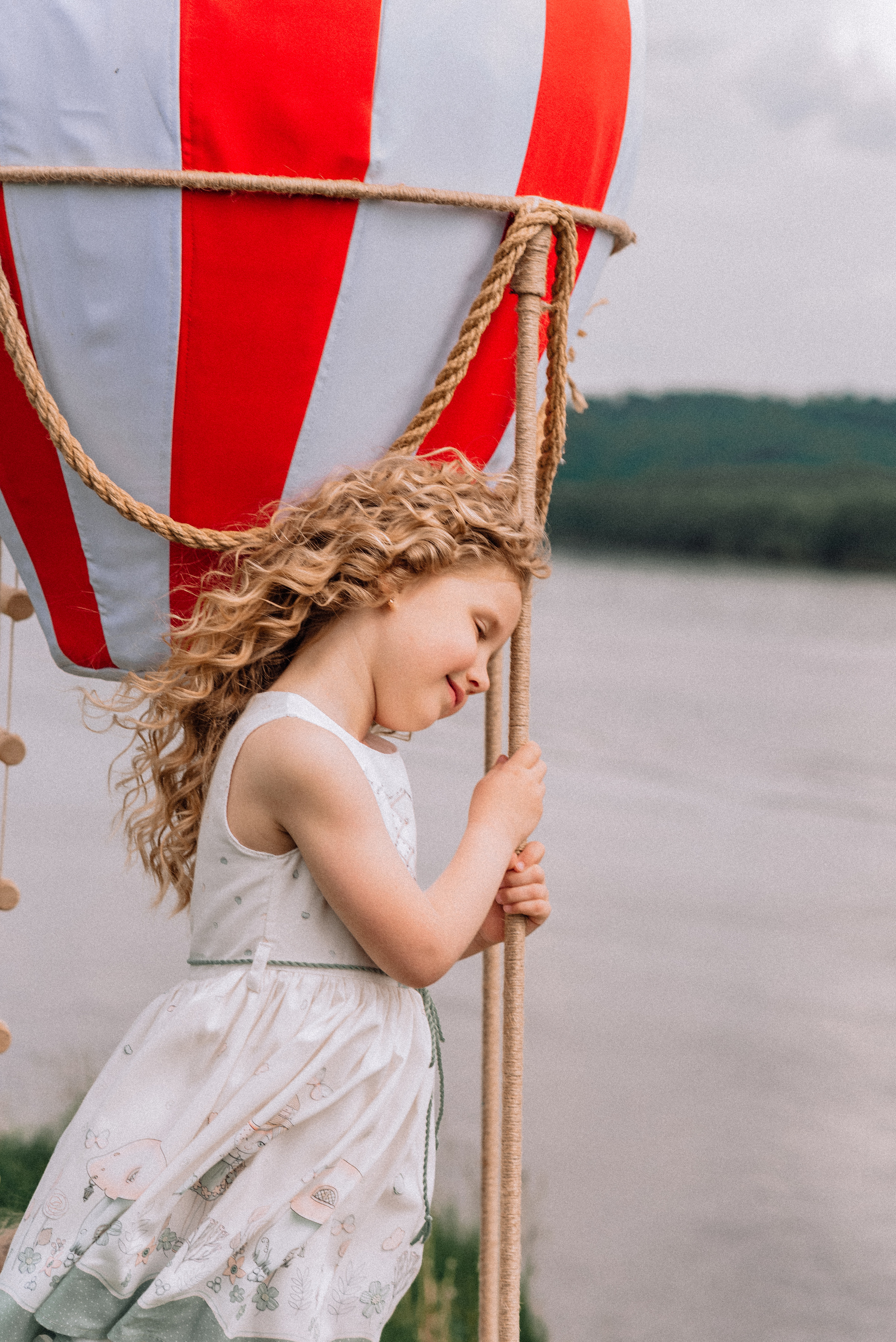 Полёт на воздушном шаре. Приключения Майи и Евы. Детский и семейный фотограф Катерина Мишина