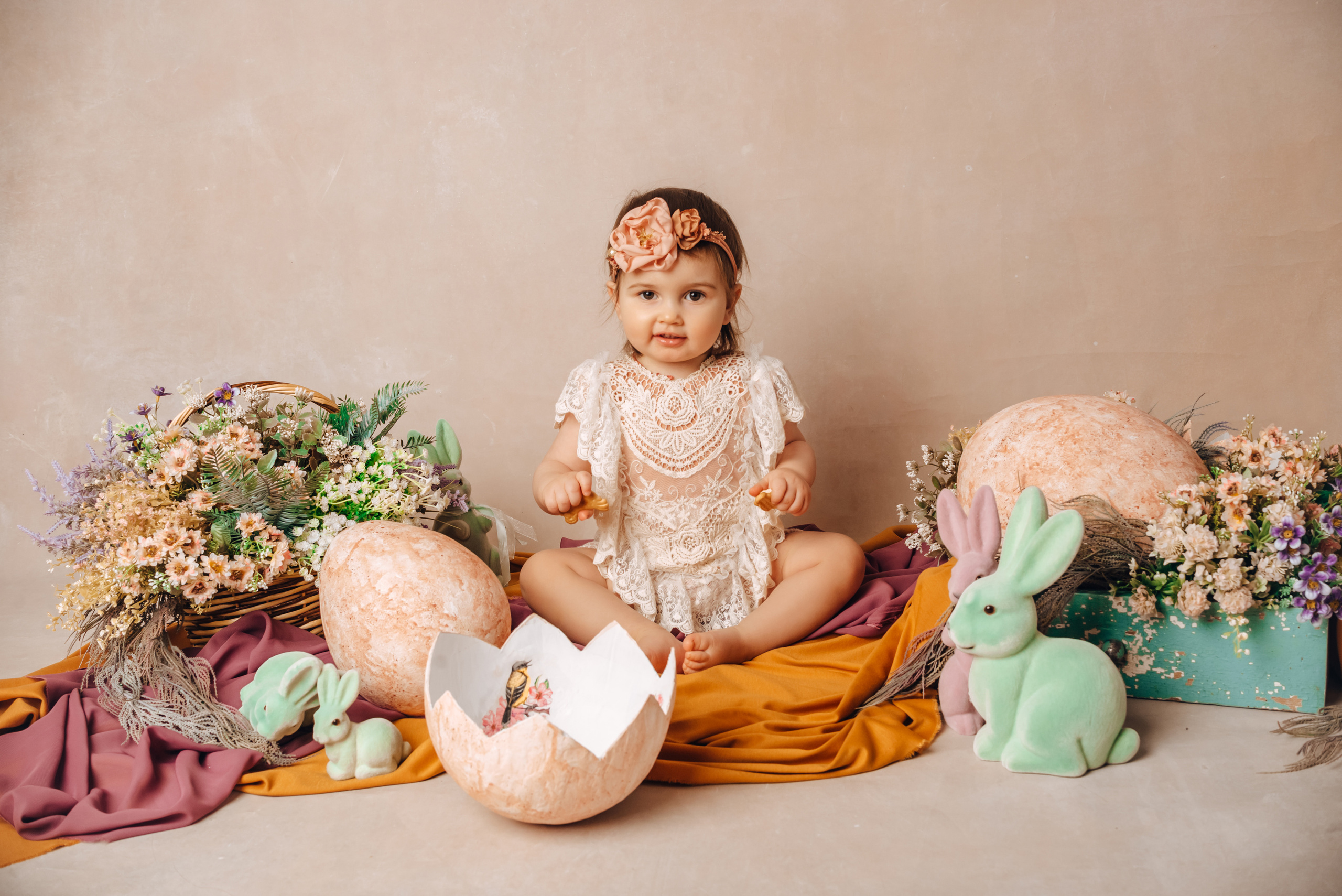 Пасха 2022.Лизонька. Домашняя студия НН. Детский и семейный фотограф Катерина Мишина