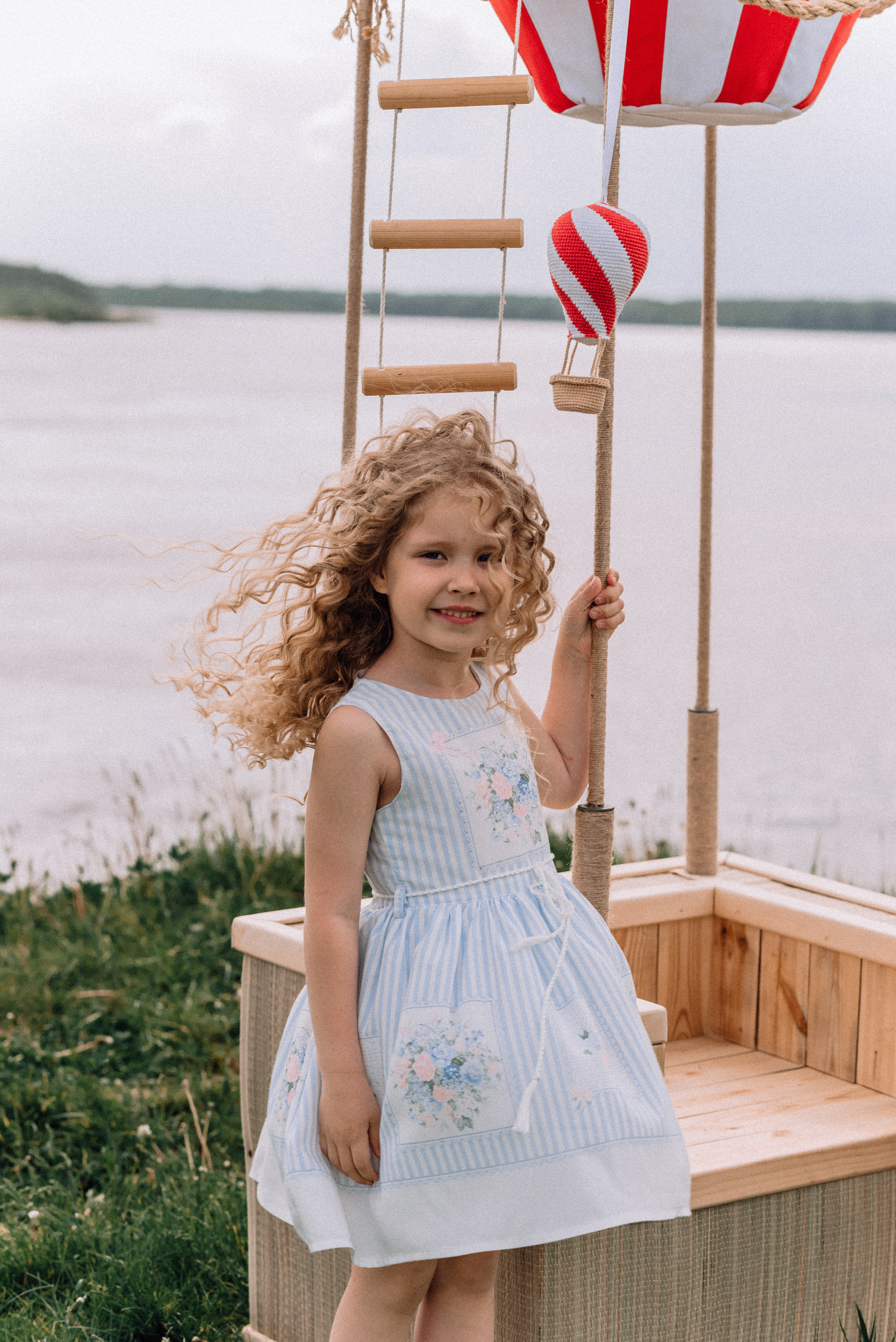 Полёт на воздушном шаре. Приключения Майи и Евы. Детский и семейный фотограф Катерина Мишина