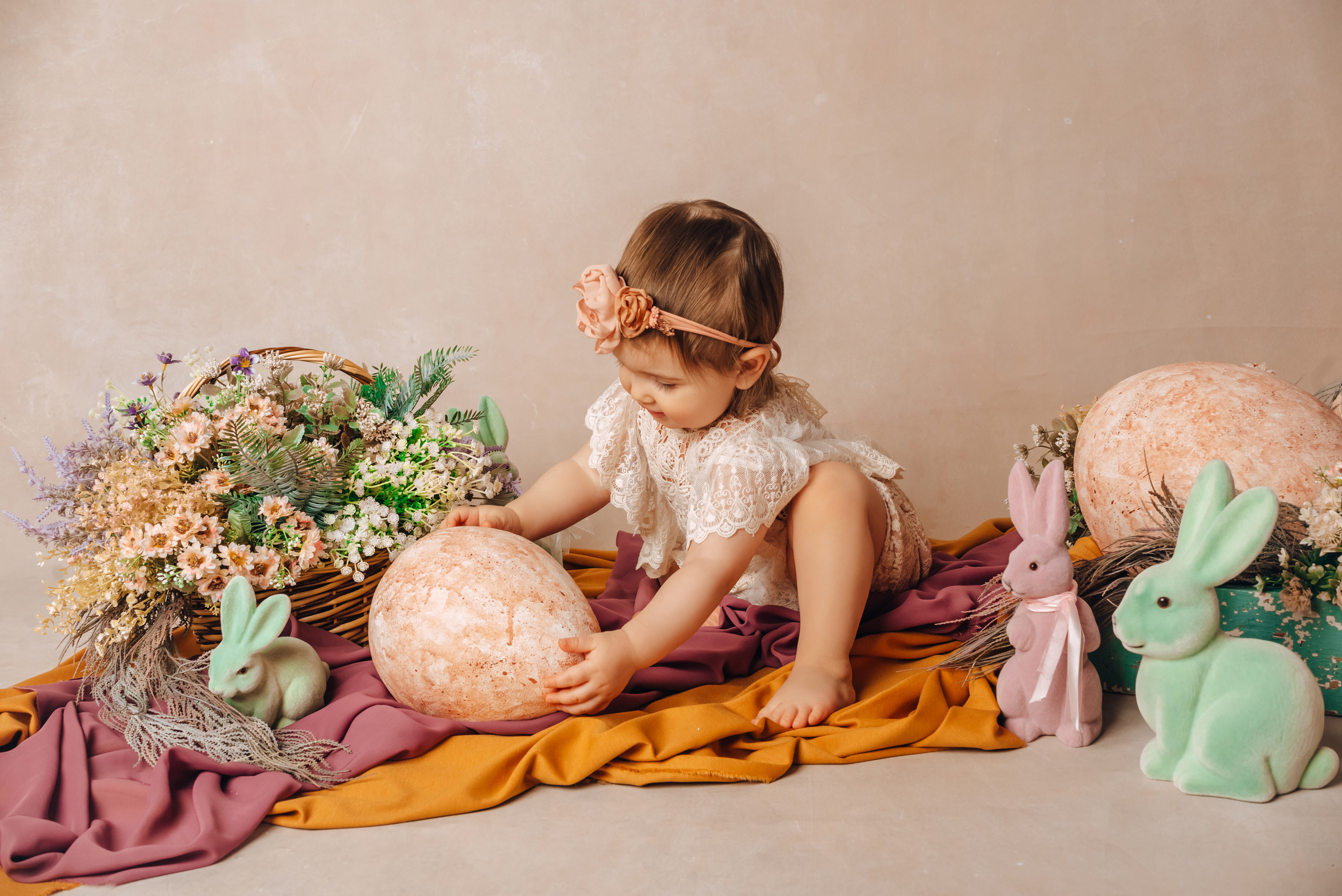 Пасха 2022.Лизонька. Домашняя студия НН. Детский и семейный фотограф Катерина Мишина