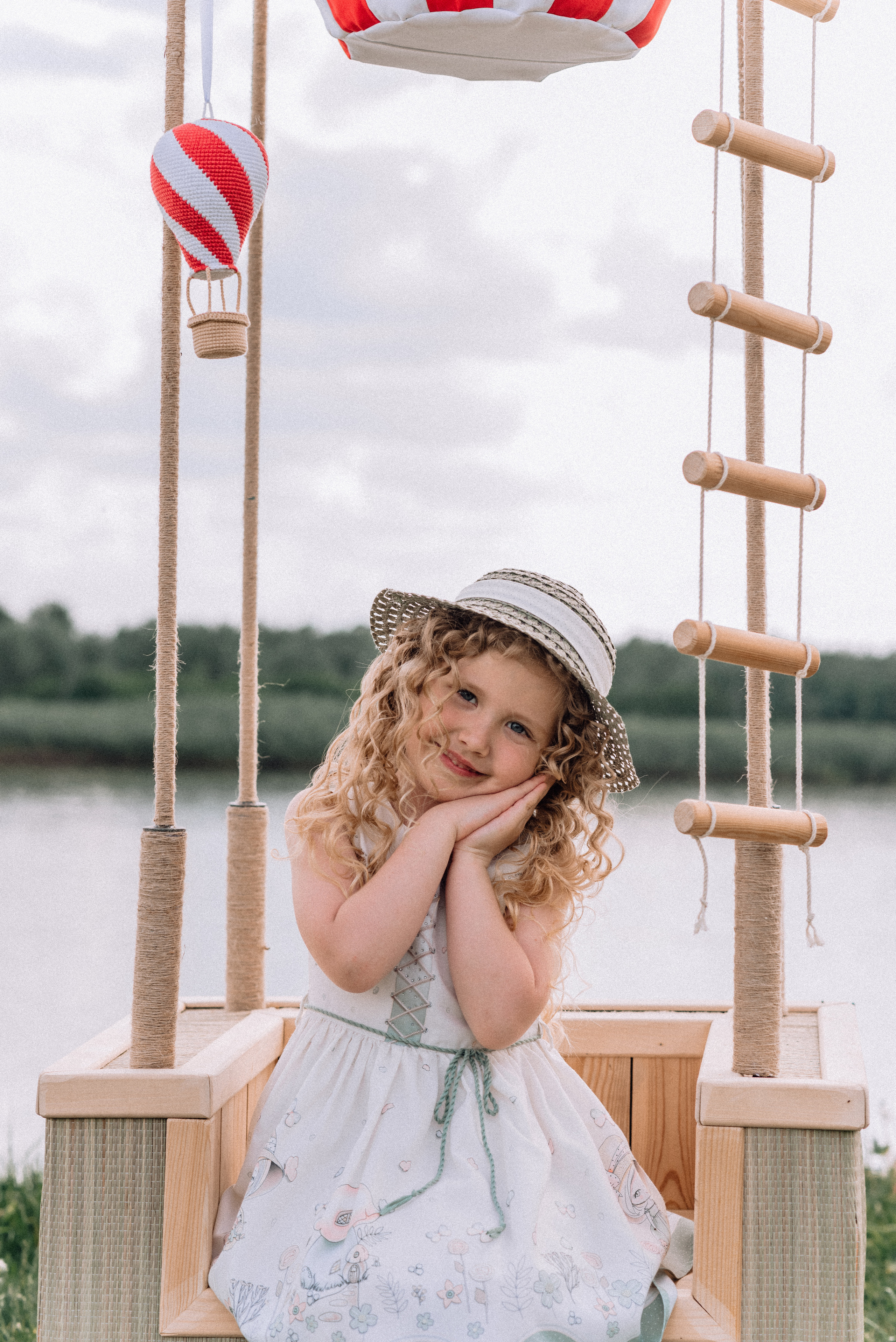 Полёт на воздушном шаре. Приключения Майи и Евы. Детский и семейный фотограф Катерина Мишина