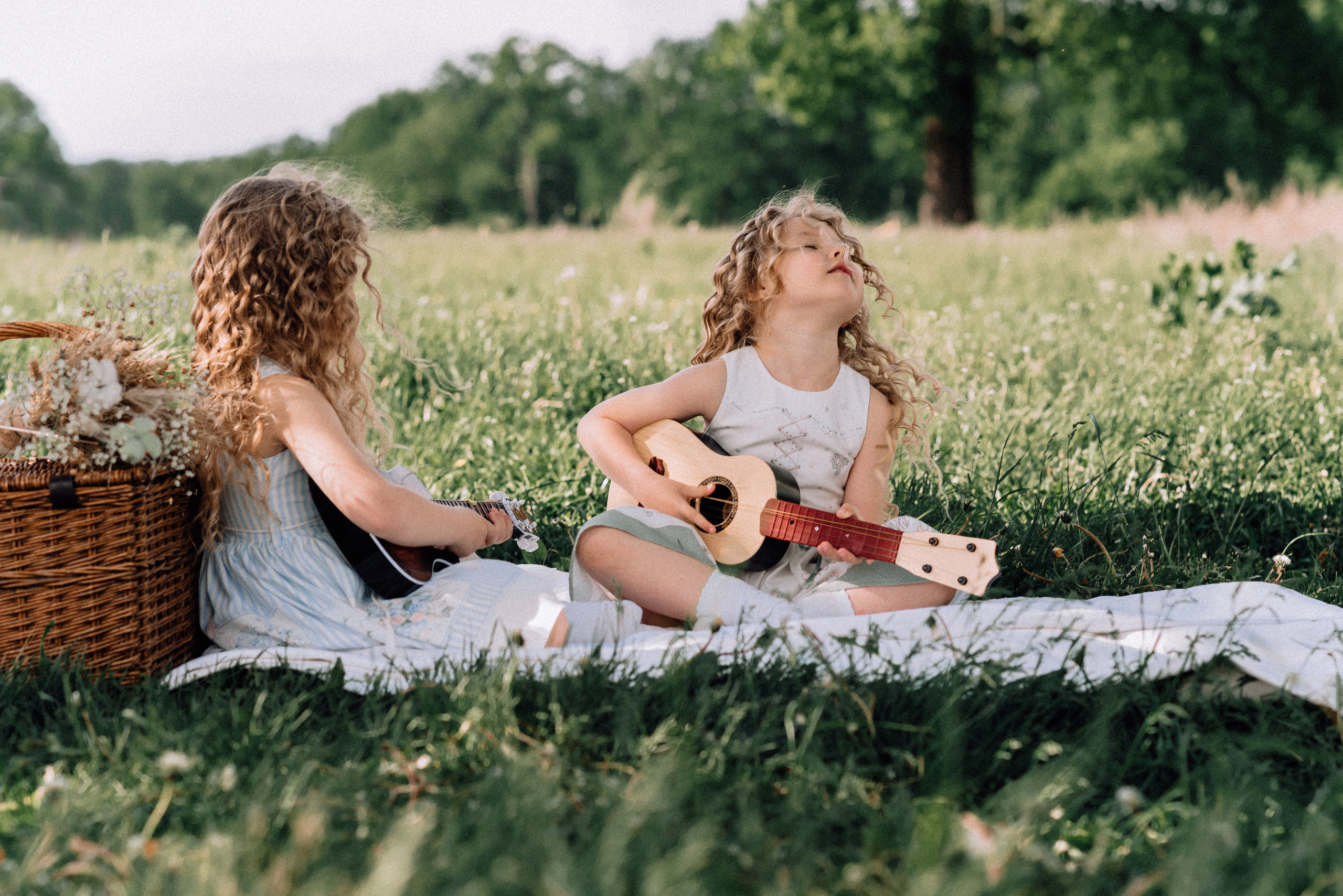 Полёт на воздушном шаре. Приключения Майи и Евы. Детский и семейный фотограф Катерина Мишина