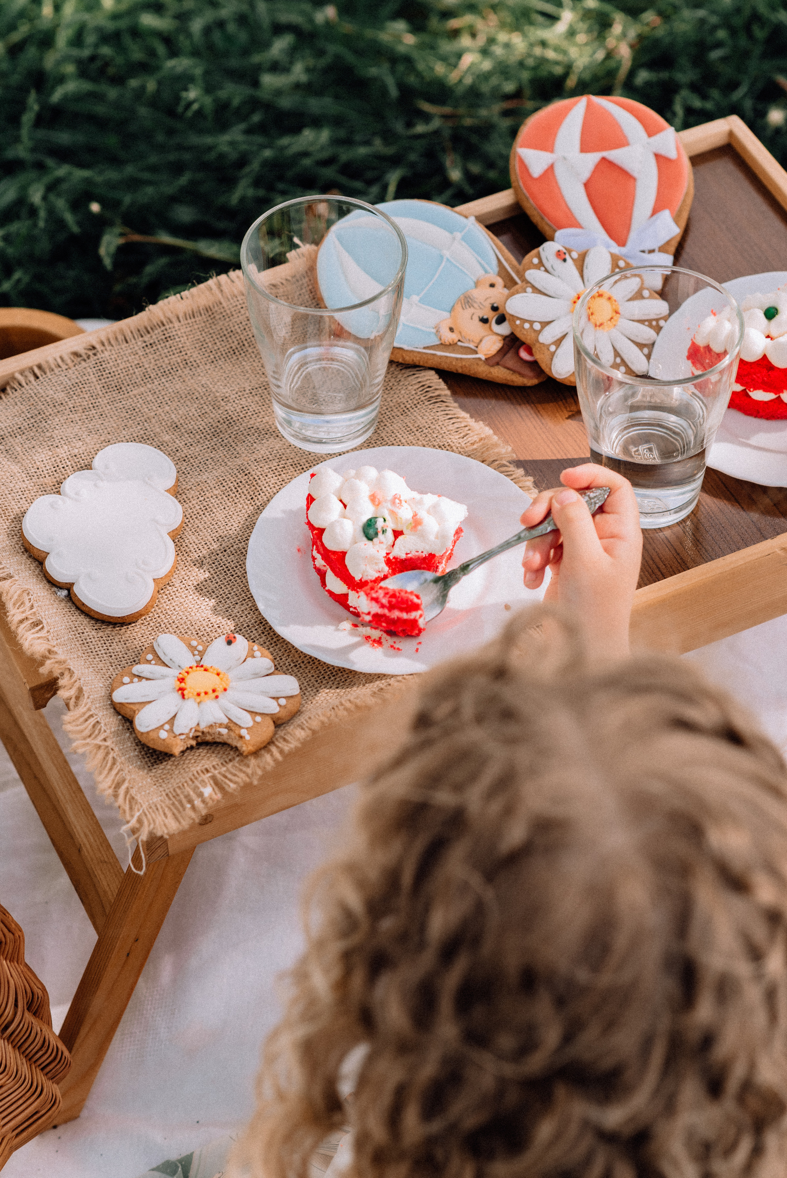 Полёт на воздушном шаре. Приключения Майи и Евы. Детский и семейный фотограф Катерина Мишина