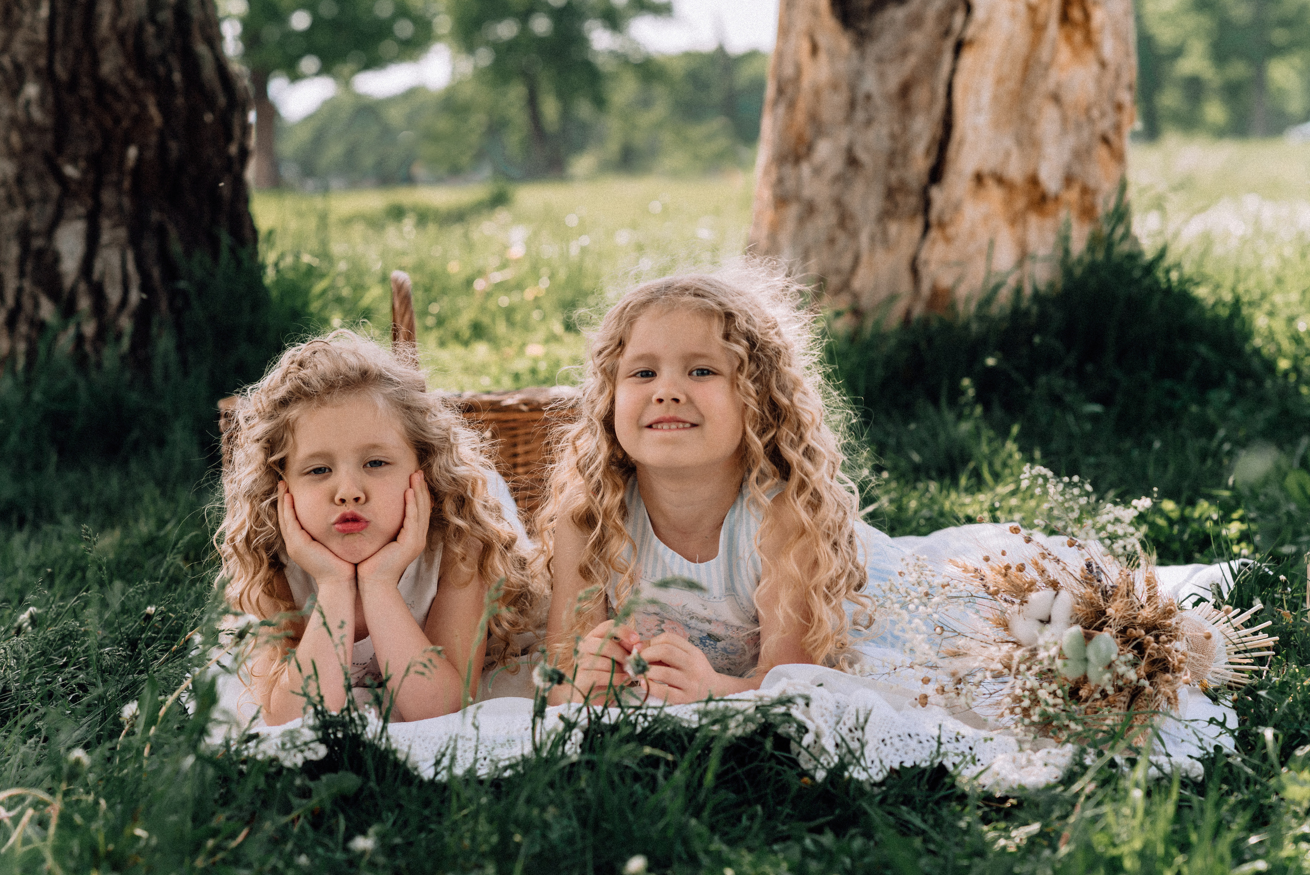 Полёт на воздушном шаре. Приключения Майи и Евы. Детский и семейный фотограф Катерина Мишина