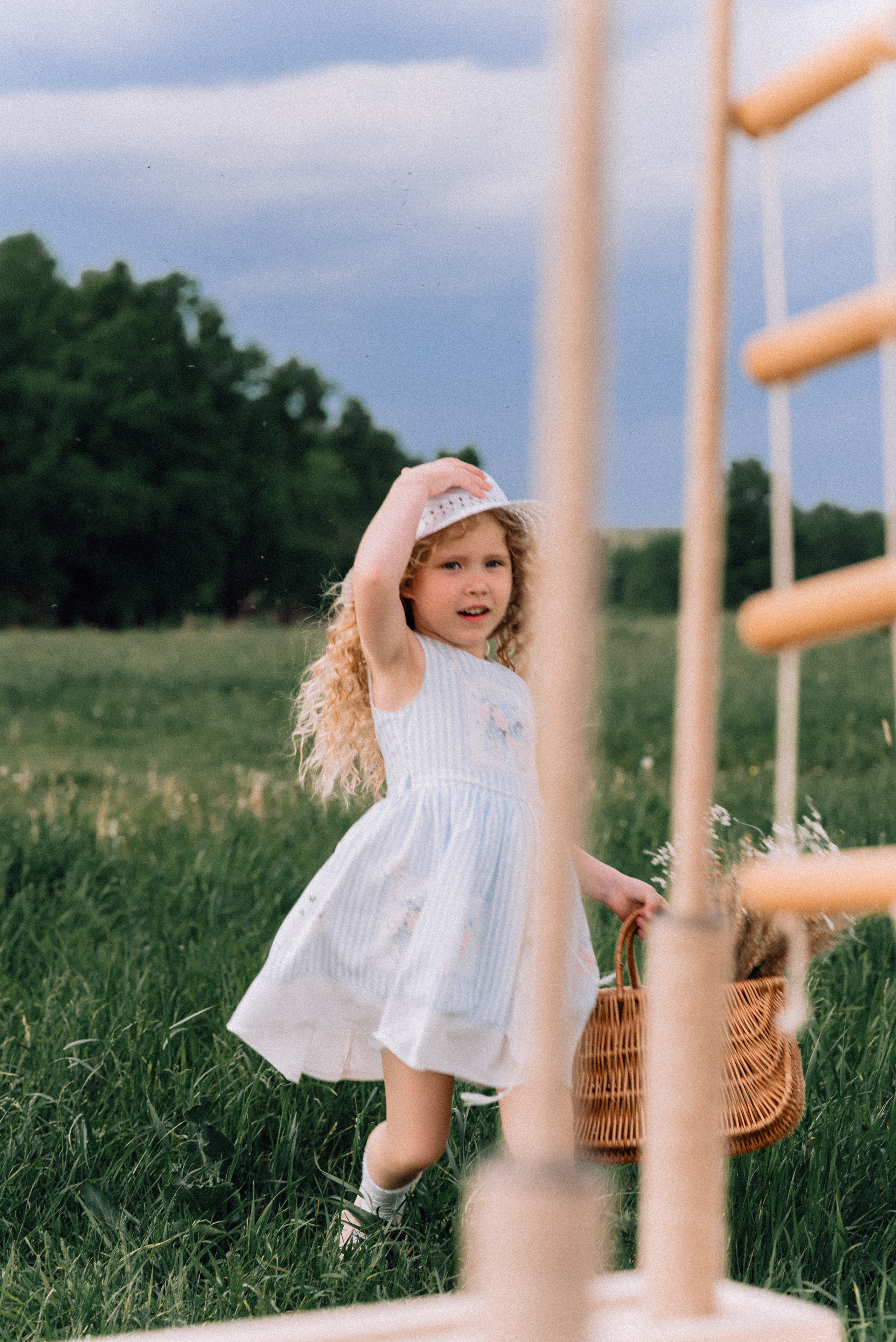 Полёт на воздушном шаре. Приключения Майи и Евы. Детский и семейный фотограф Катерина Мишина