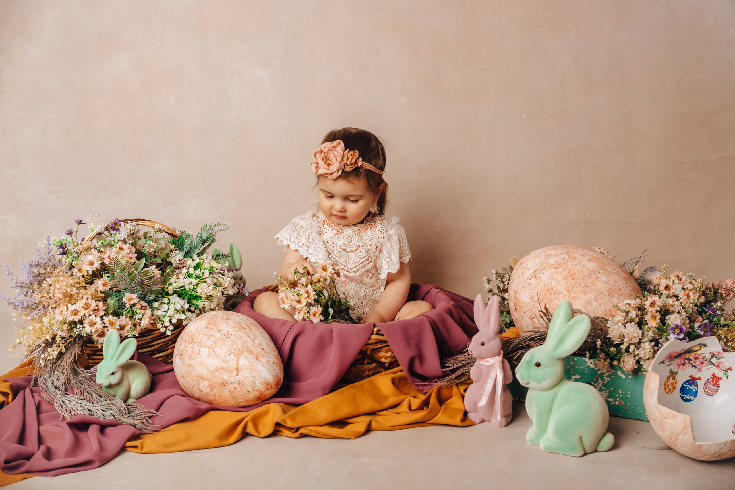 Пасха 2022.Лизонька. Домашняя студия НН. Детский и семейный фотограф Катерина Мишина