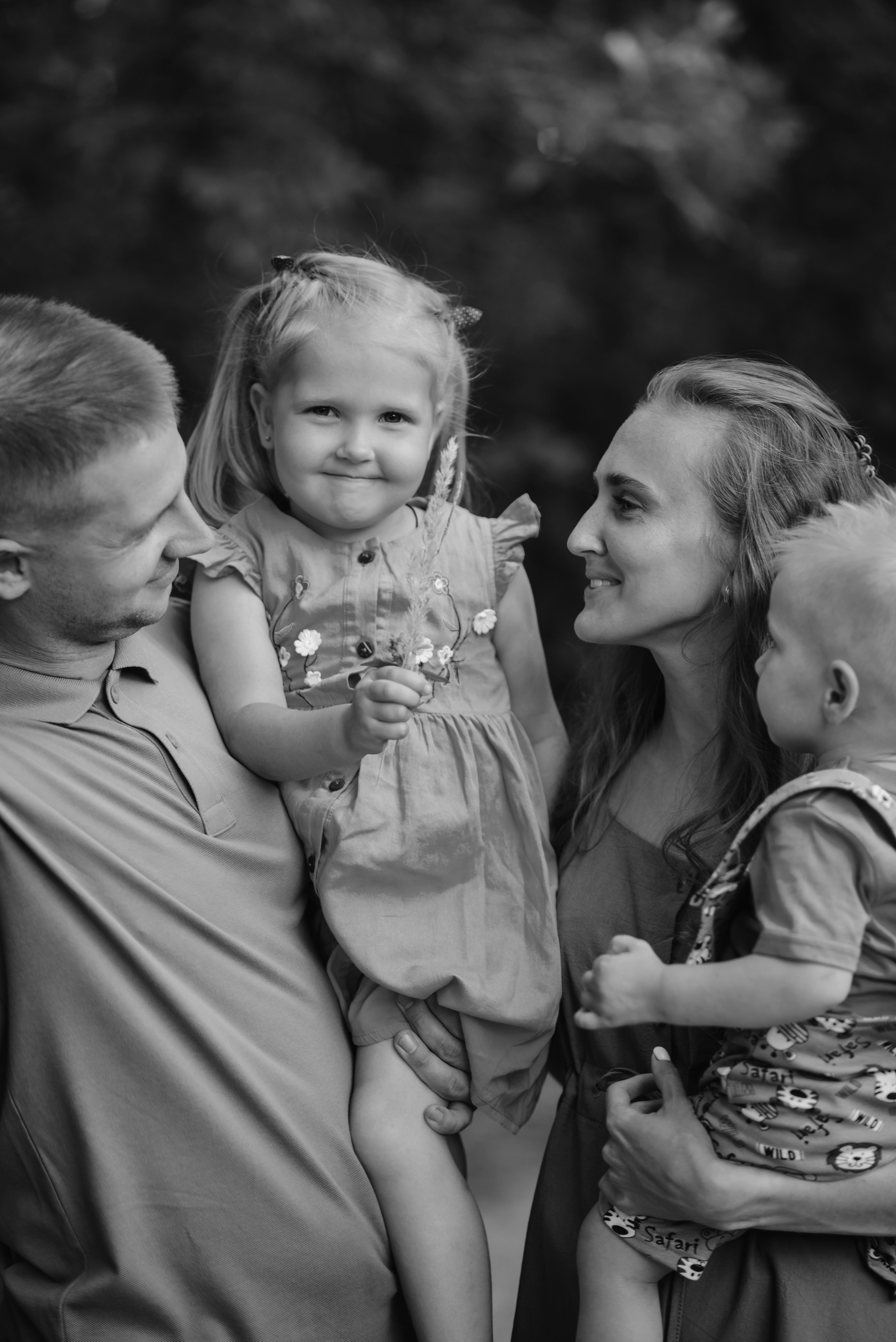 Семейная. Дзержинский дендрарий. Кристина. Детский и семейный фотограф Катерина Мишина