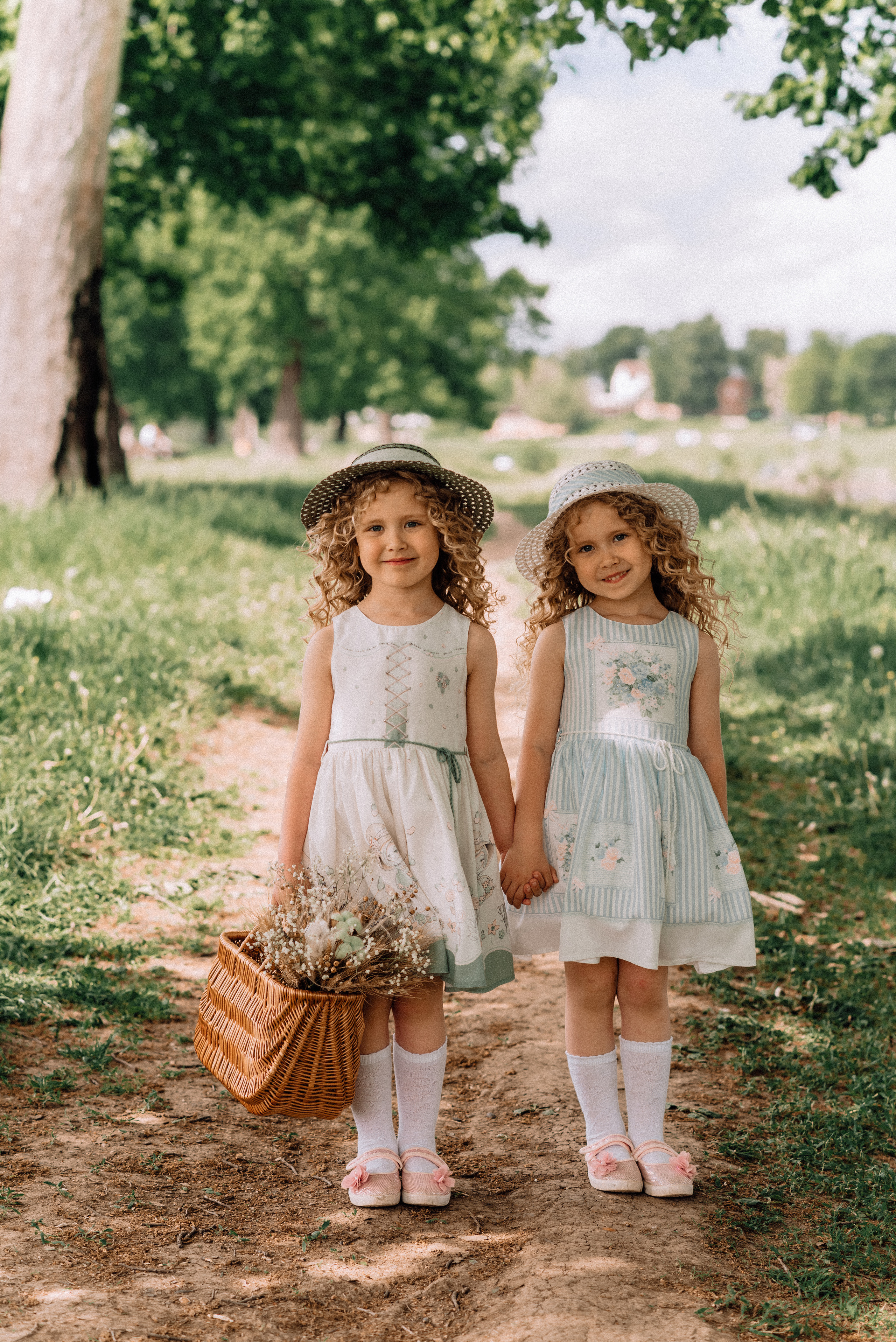 Полёт на воздушном шаре. Приключения Майи и Евы. Детский и семейный фотограф Катерина Мишина