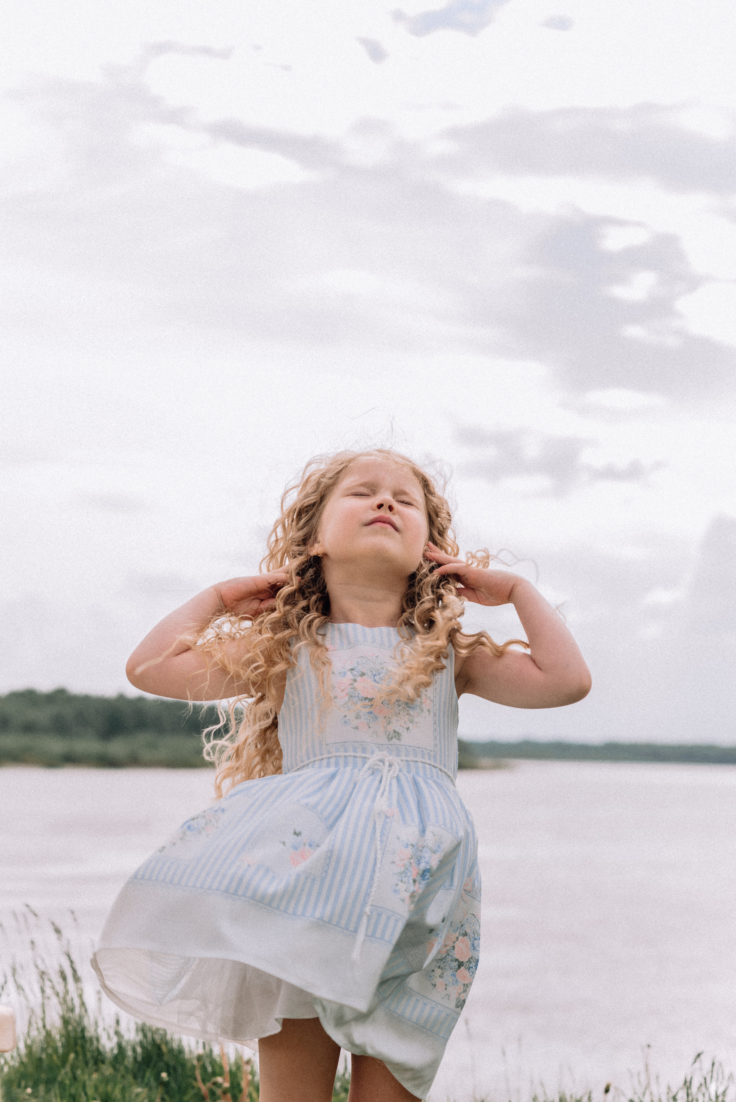 Полёт на воздушном шаре. Приключения Майи и Евы. Детский и семейный фотограф Катерина Мишина