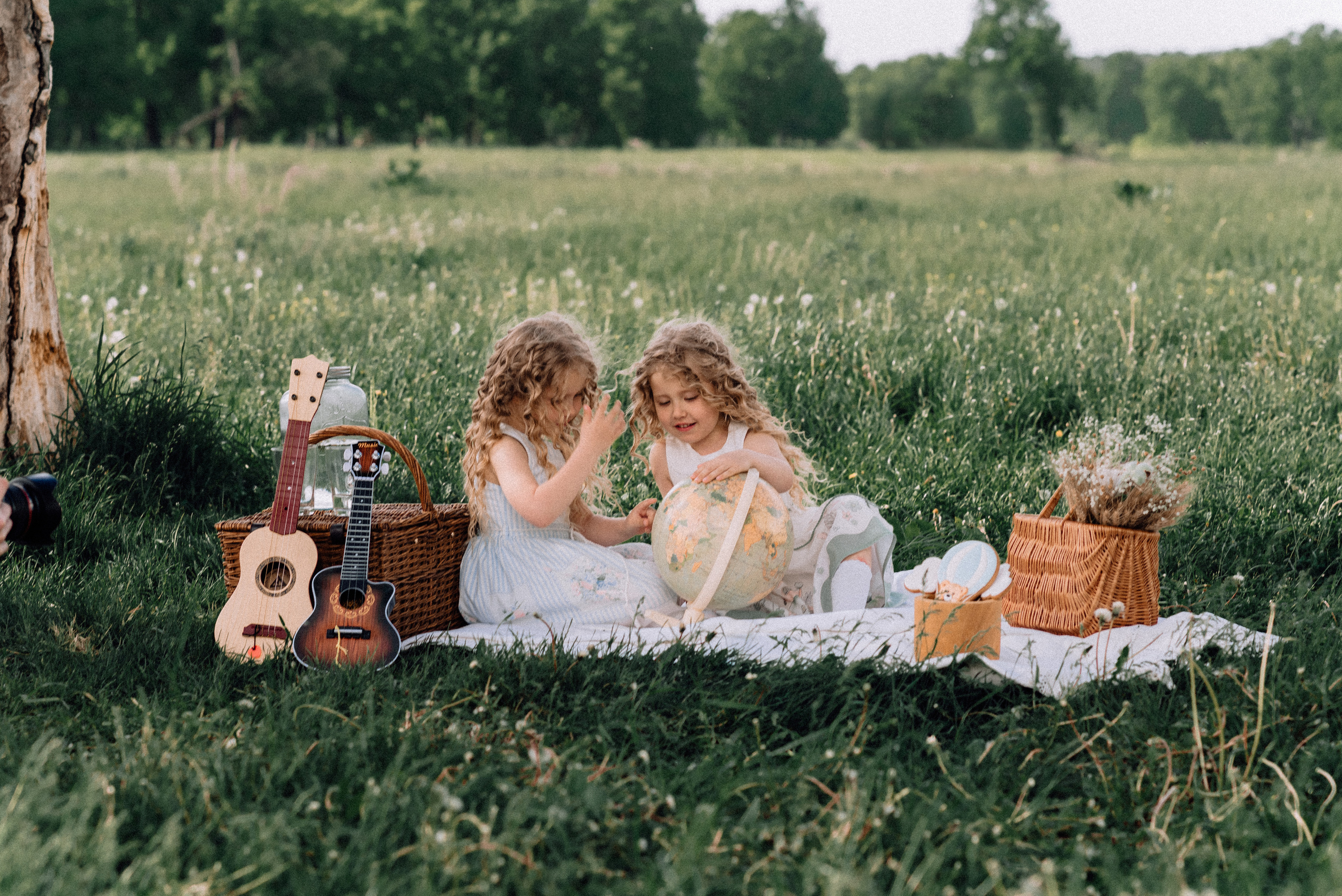 Полёт на воздушном шаре. Приключения Майи и Евы. Детский и семейный фотограф Катерина Мишина