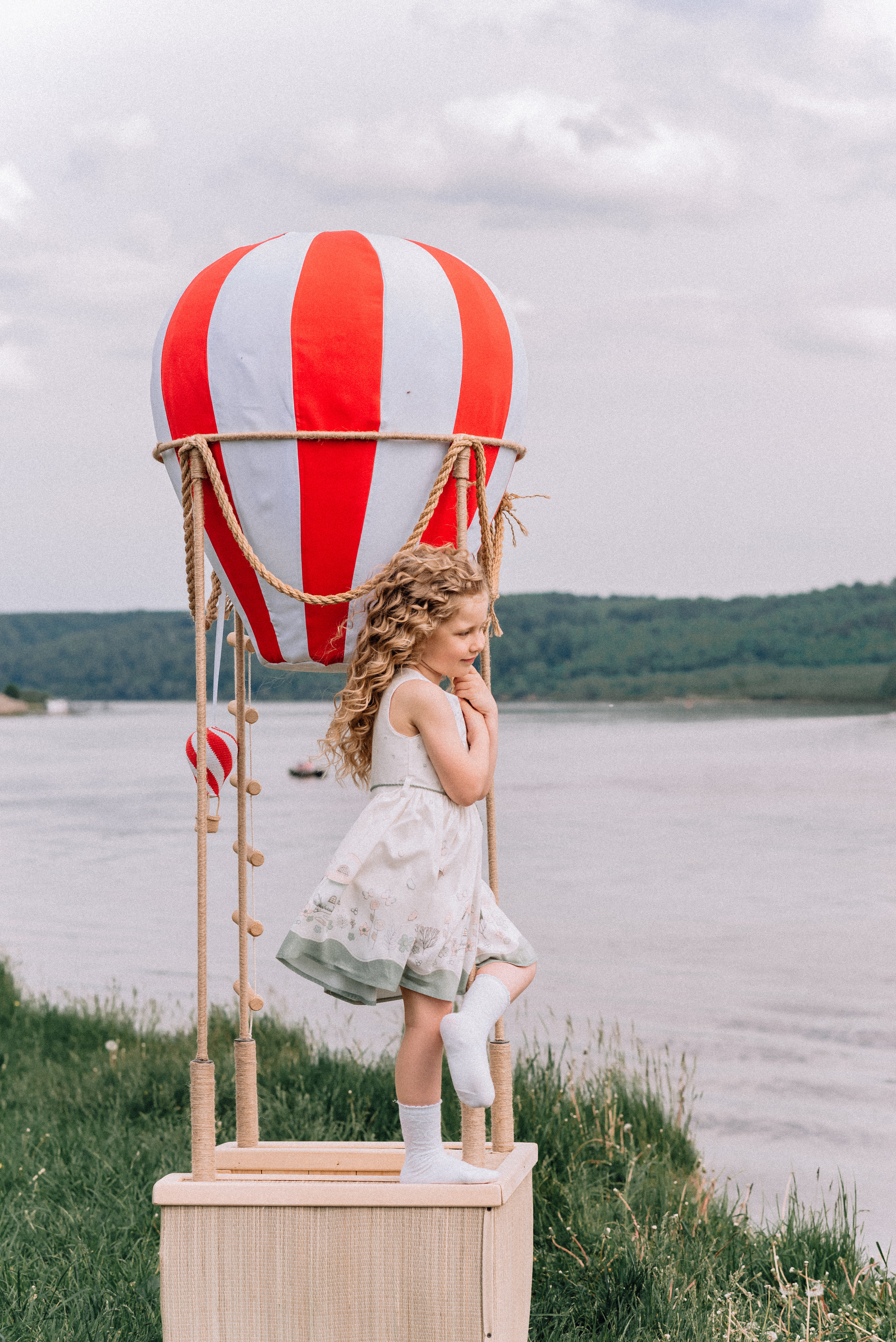 Полёт на воздушном шаре. Приключения Майи и Евы. Детский и семейный фотограф Катерина Мишина