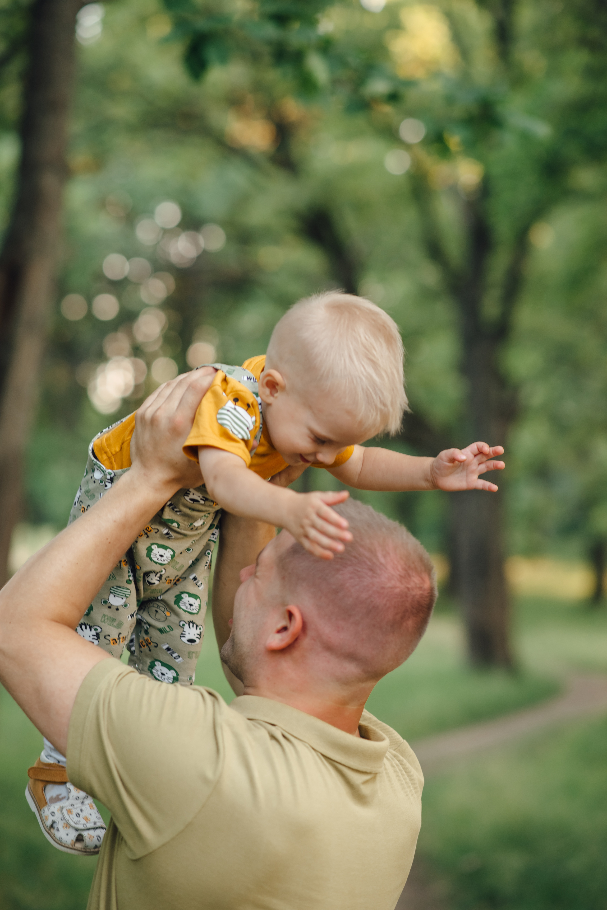 Семейная. Дзержинский дендрарий. Кристина. Детский и семейный фотограф Катерина Мишина