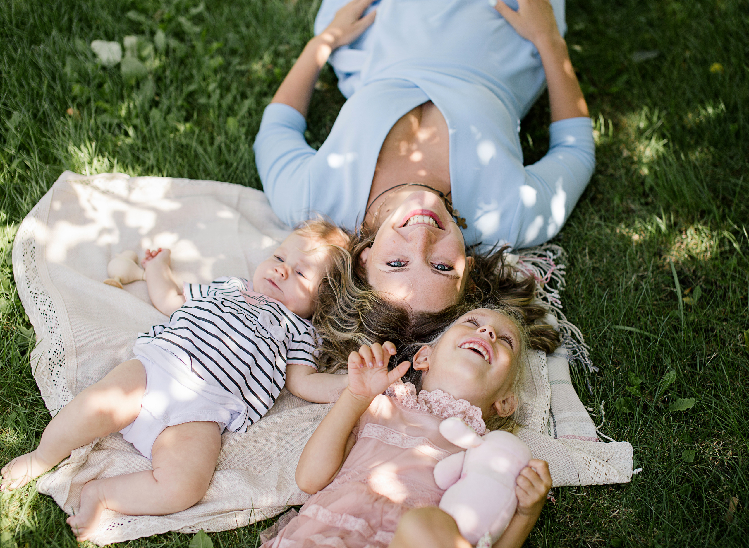 Добрые жизненные встречи) Оля, Лиза, Соня и Александр. Детский и семейный фотограф Наталья Шигидина