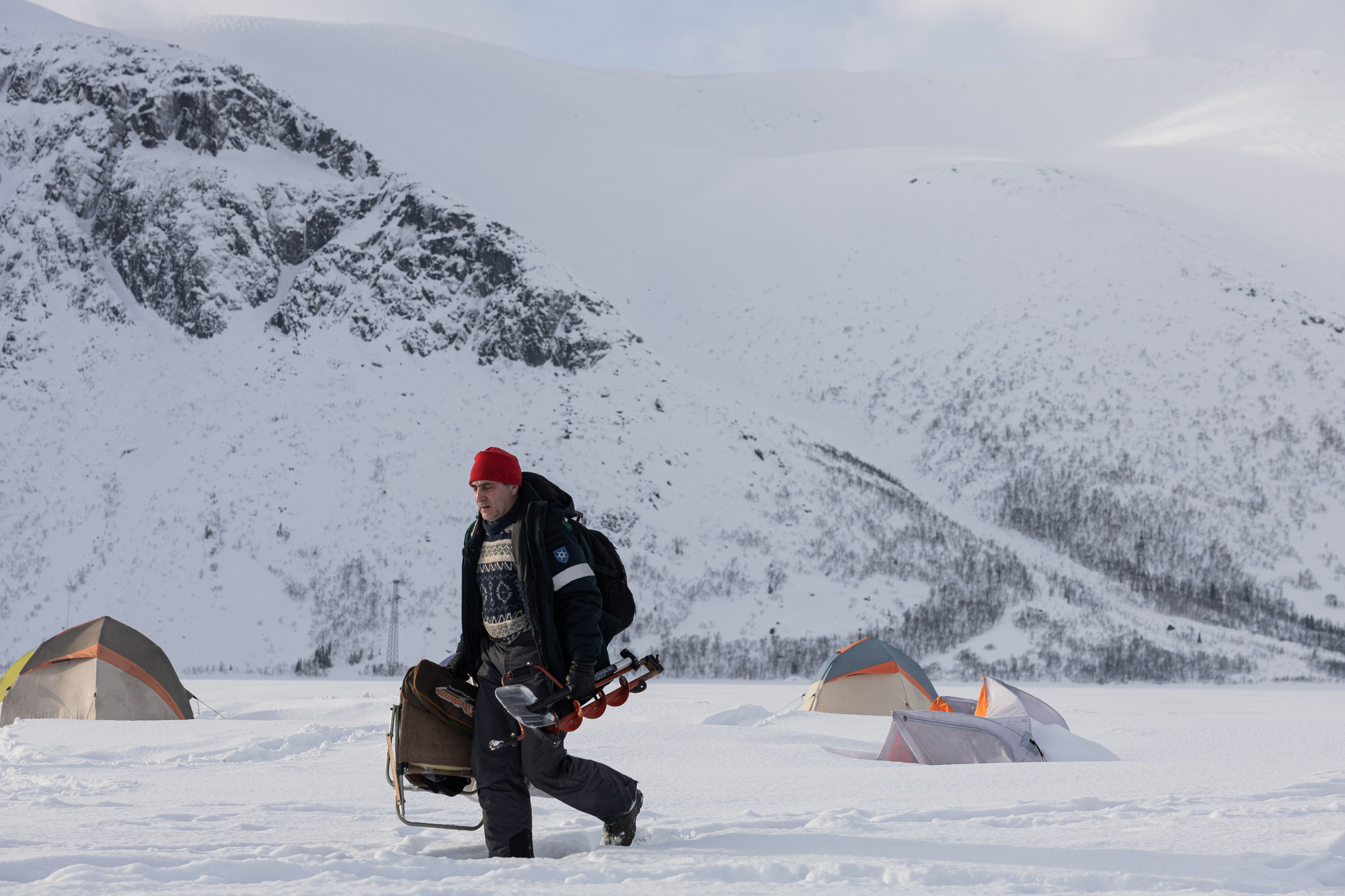 Кировск. Рыбаки. Алиса Северная. Визуальные исследования. Пейзажная и документальная фотография