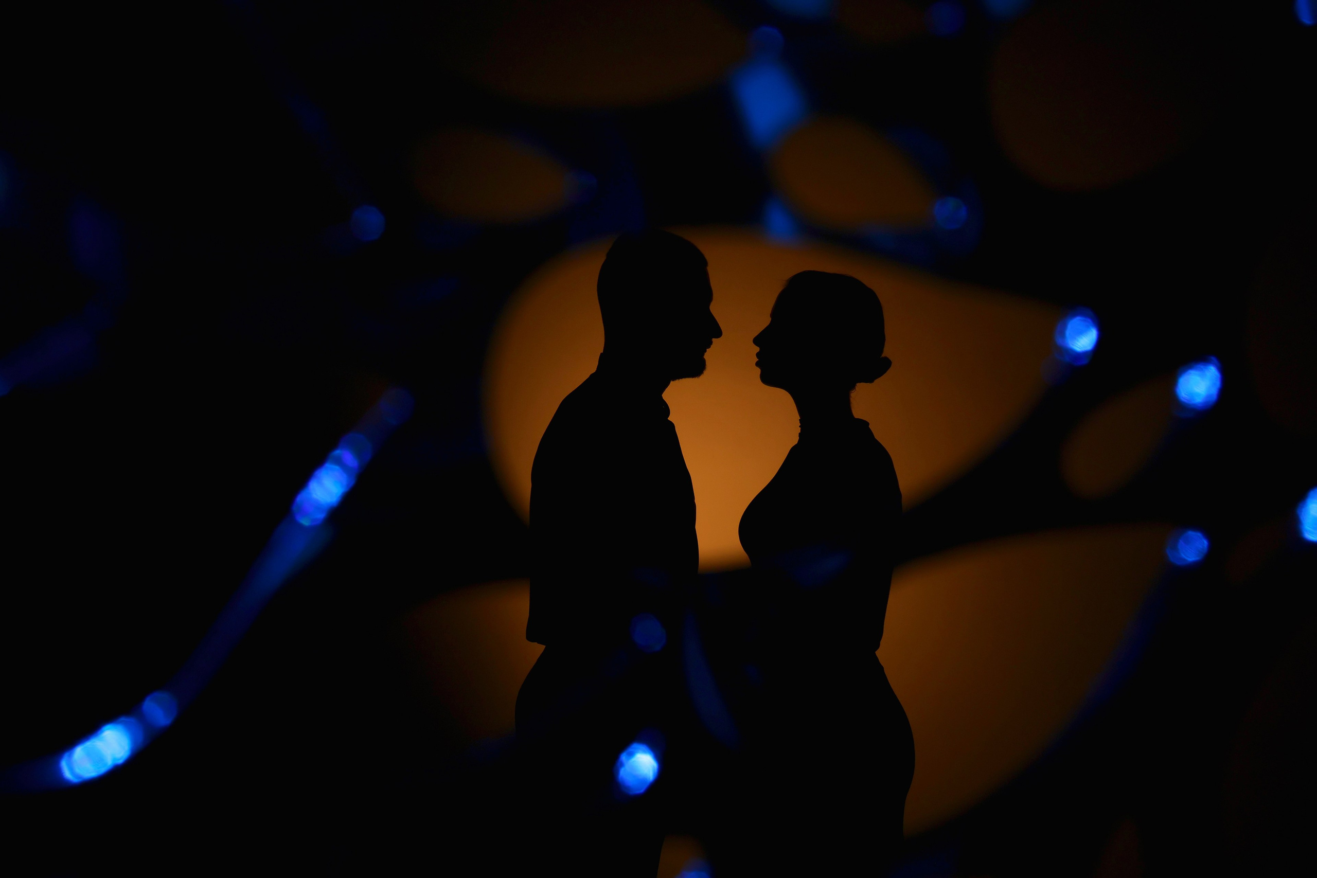 Темнота — друг влюбленных. Фотограф Волгоград Дмитрий Туманов