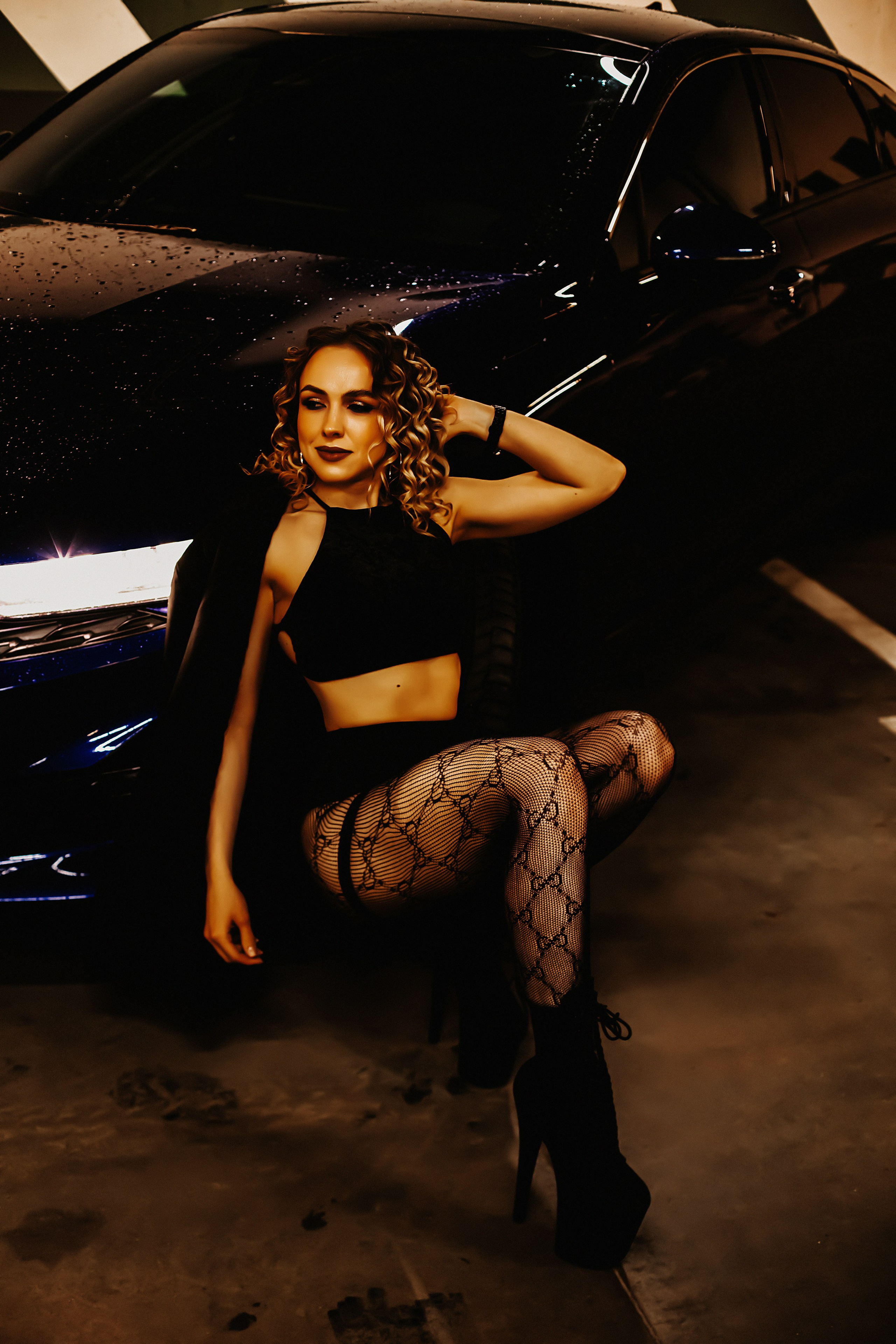 Фотосессия на парковке. Свадебный и семейный фотограф/видеограф в Краснодаре Наталья Осинская