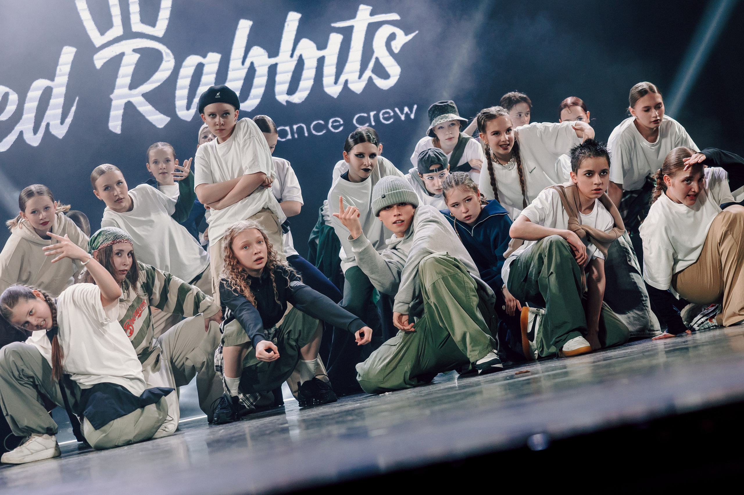 Отчётный концерт танцевальной школы «Red Rabbits» 2025. Лёшка Варзегов — фотограф
