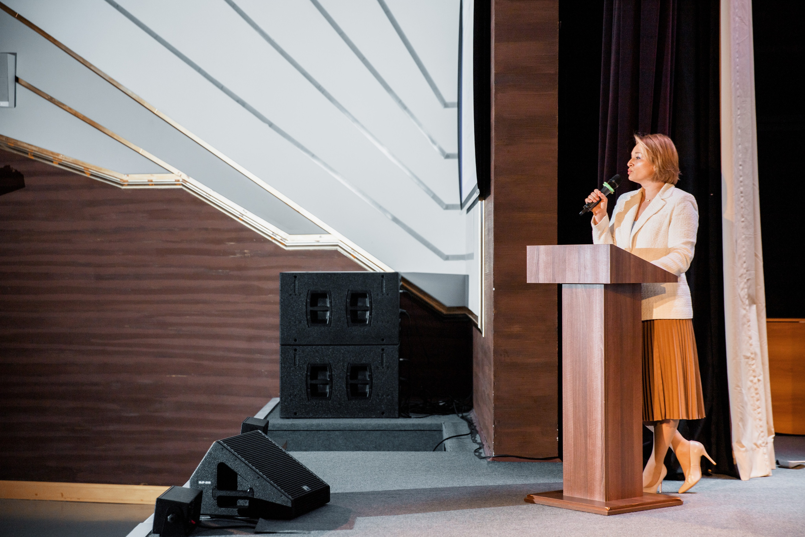 Конференция для мам. Репортажный и портретный фотограф в Екатеринбурге Гизатуллин Марат